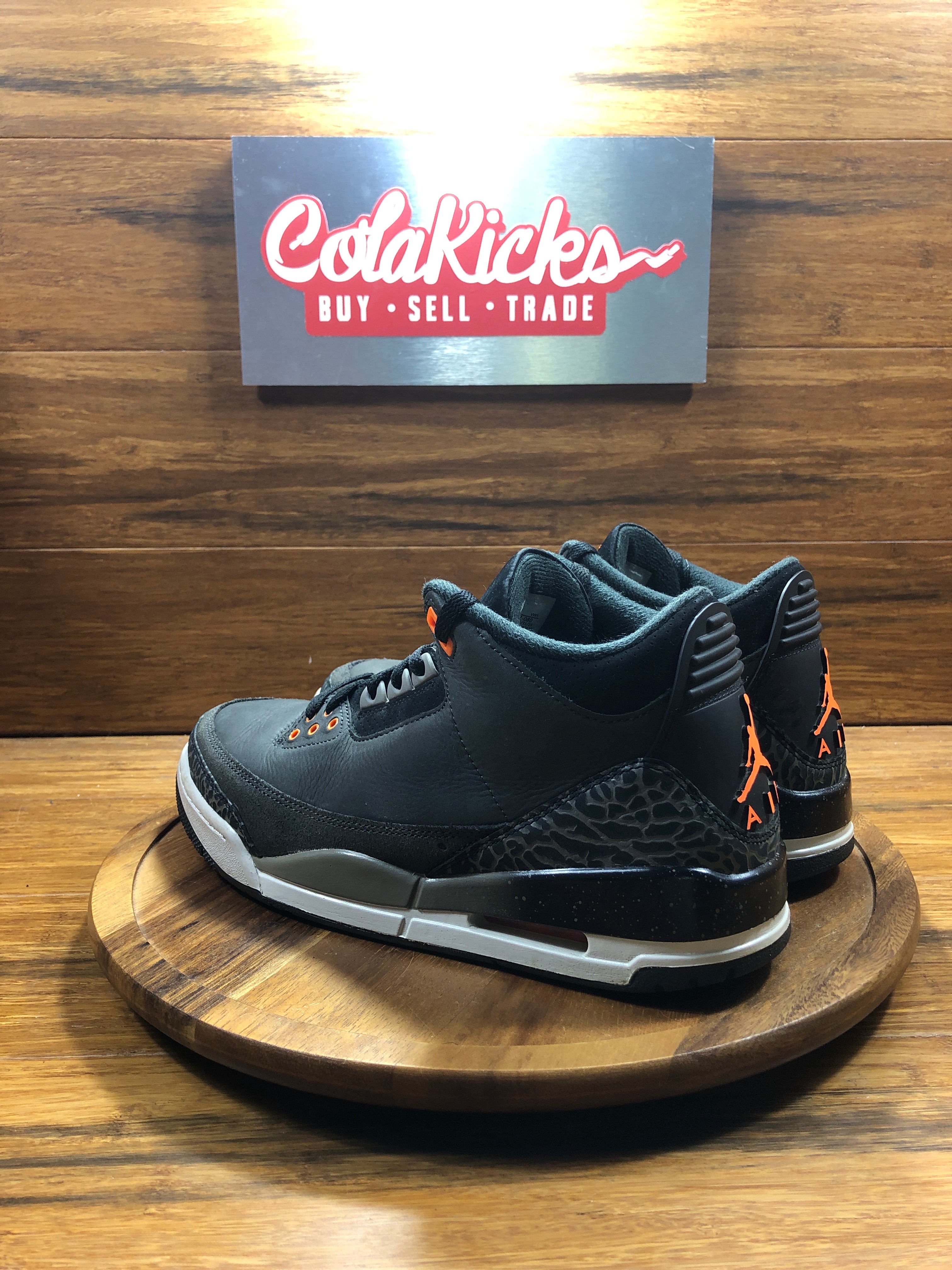 Jordan 3 Retro Fear Pack (2023)