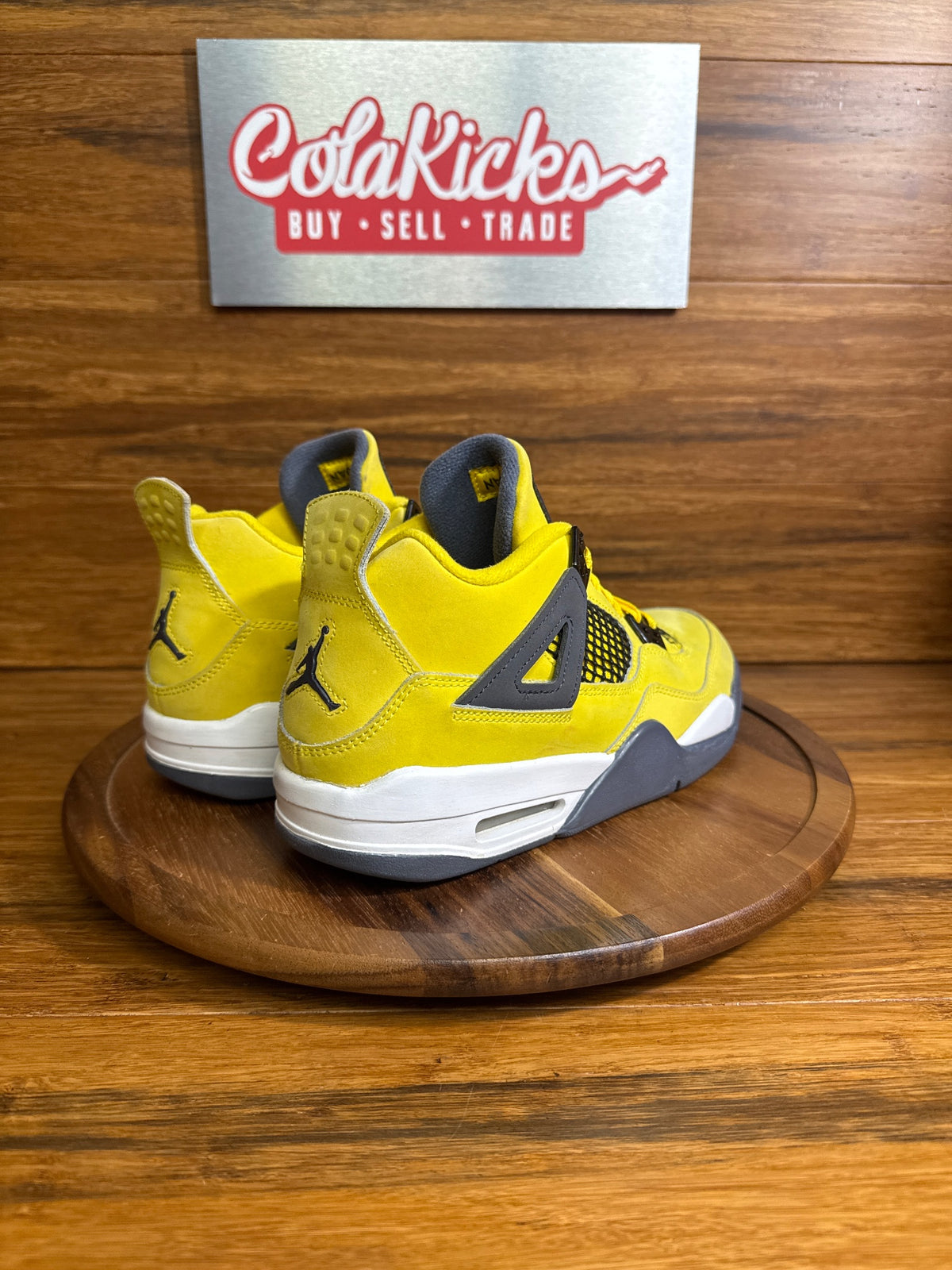 Jordan 4 Retro Lightning (2021) (GS)