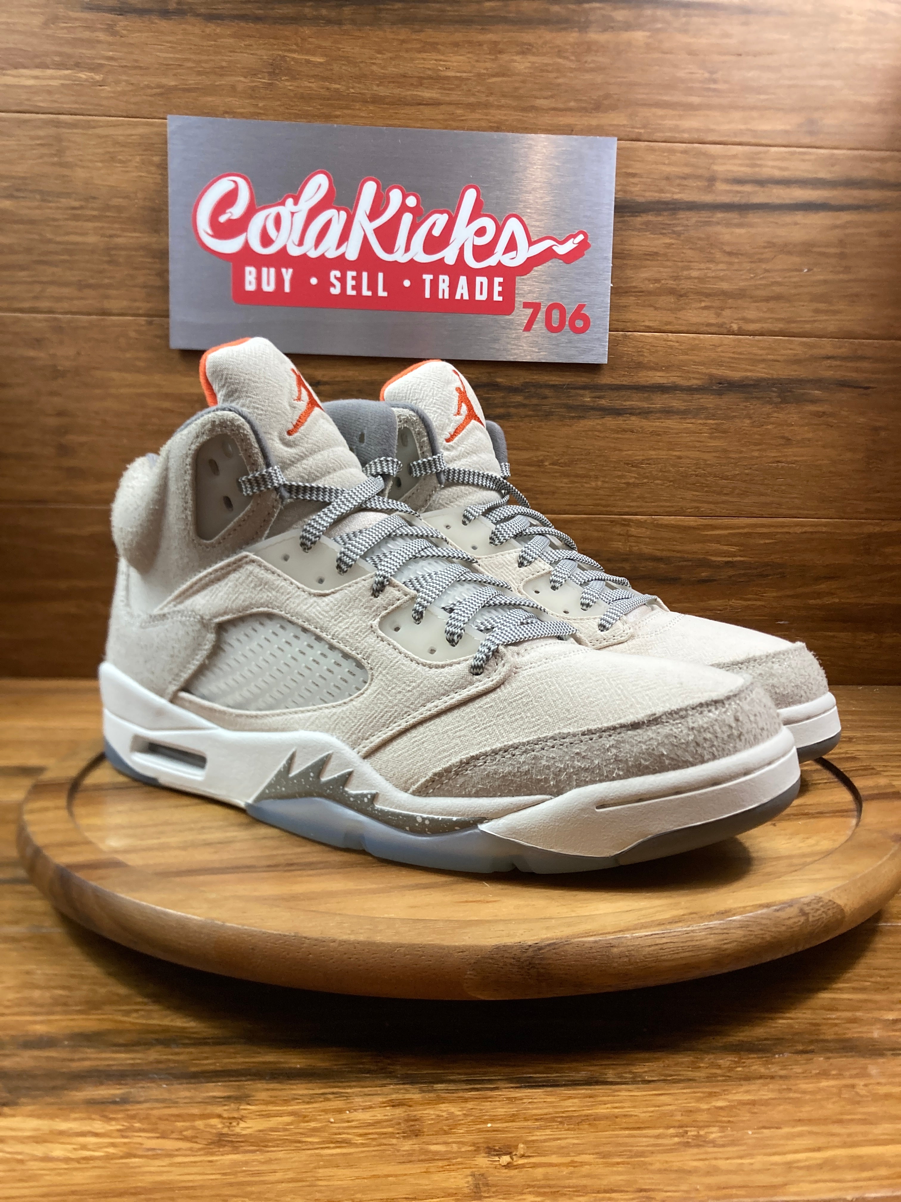 Jordan 5 Retro SE Craft Light Orewood Brown