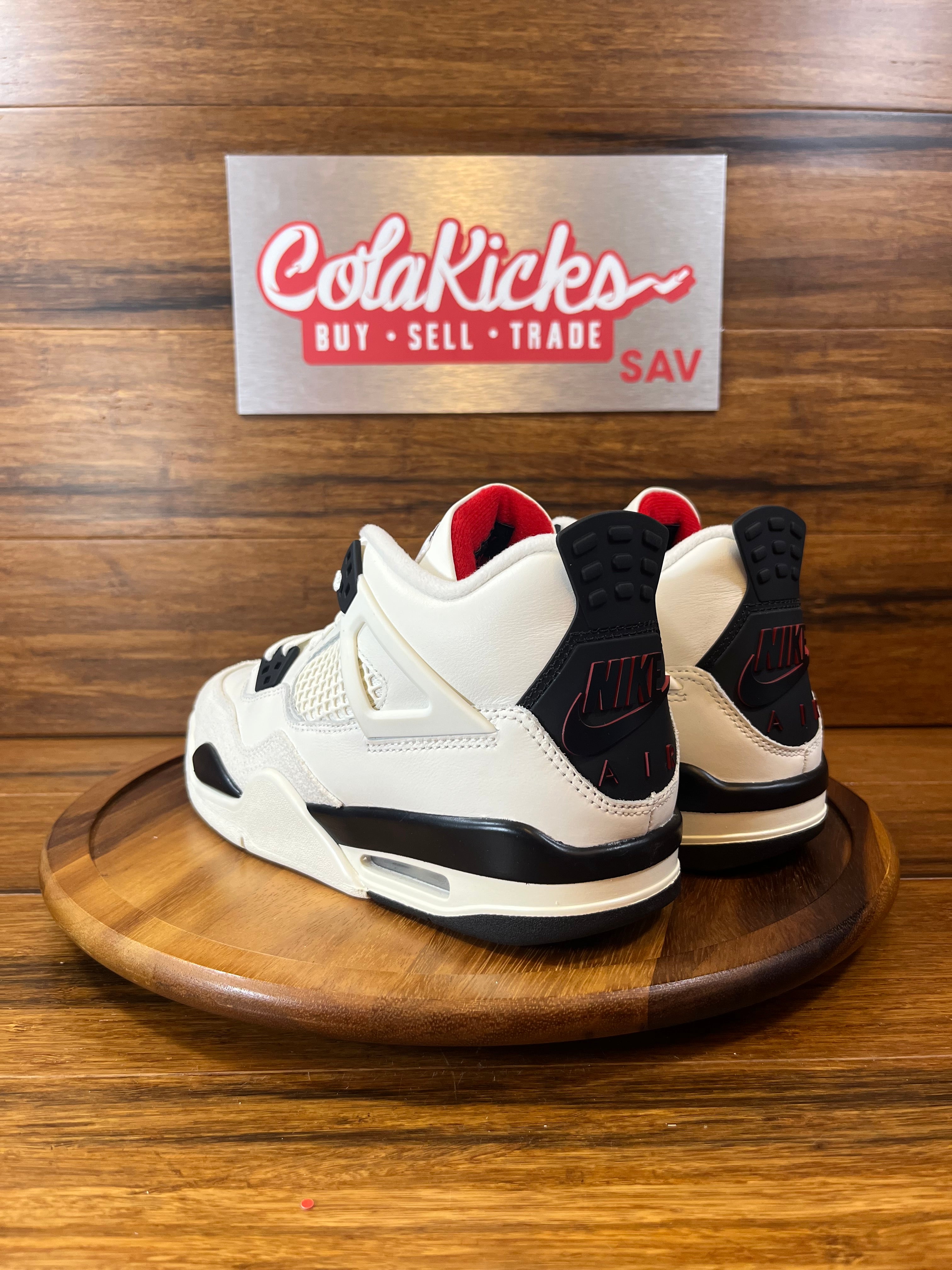 Jordan 4 Retro Flight Club (GS)
