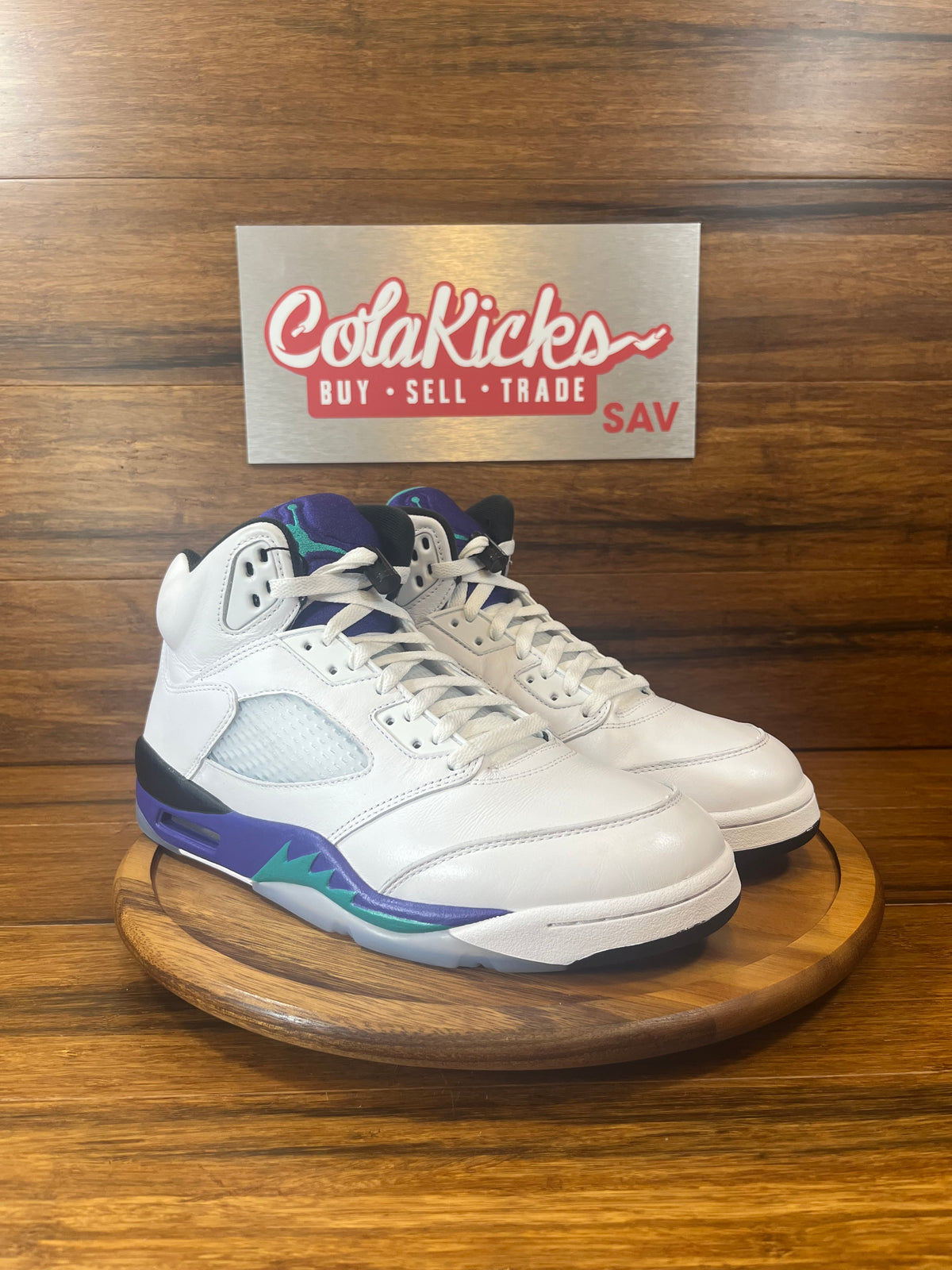Jordan 5 Retro Grape (2025)