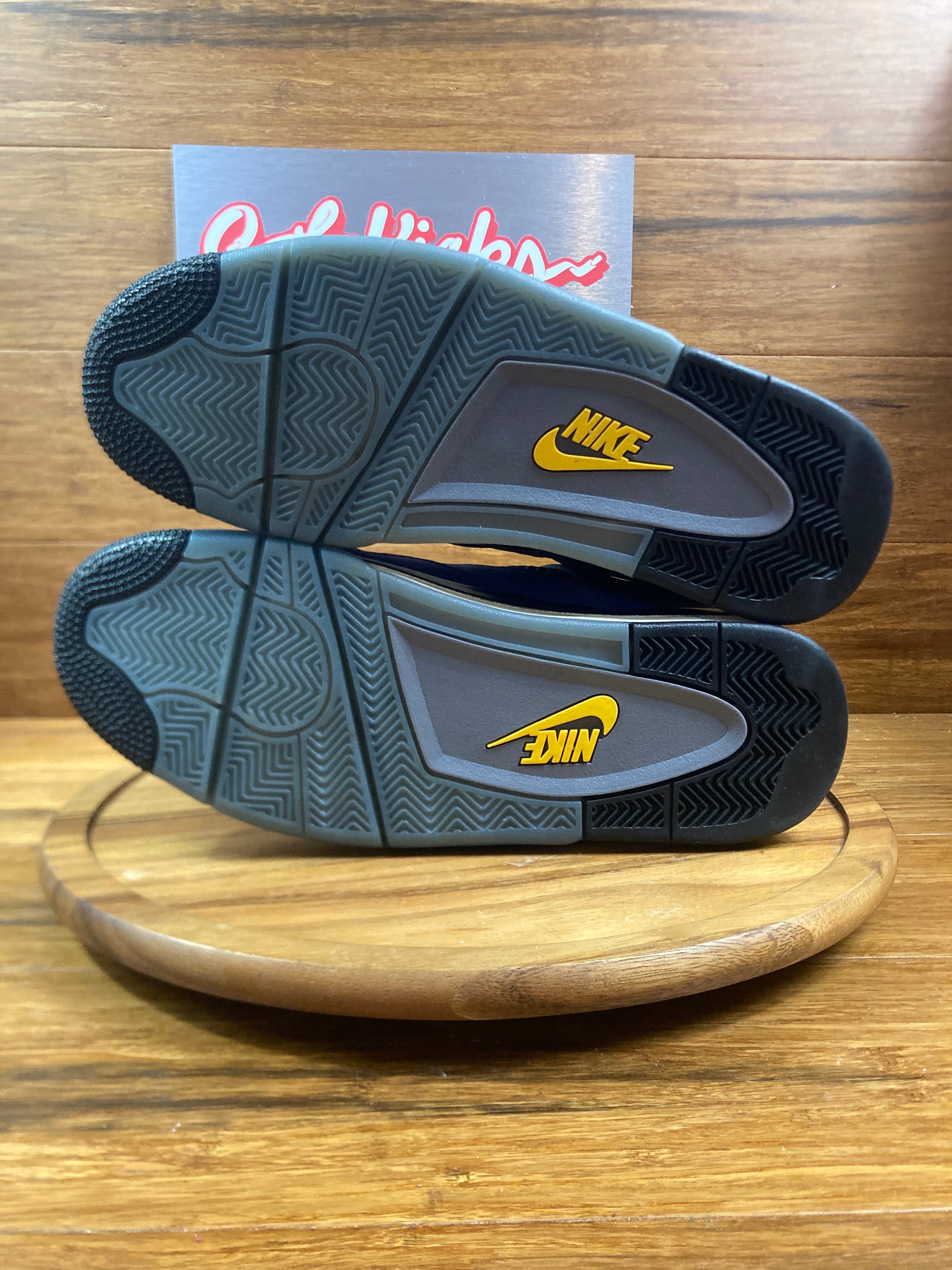 Jordan 4 Retro Lakers