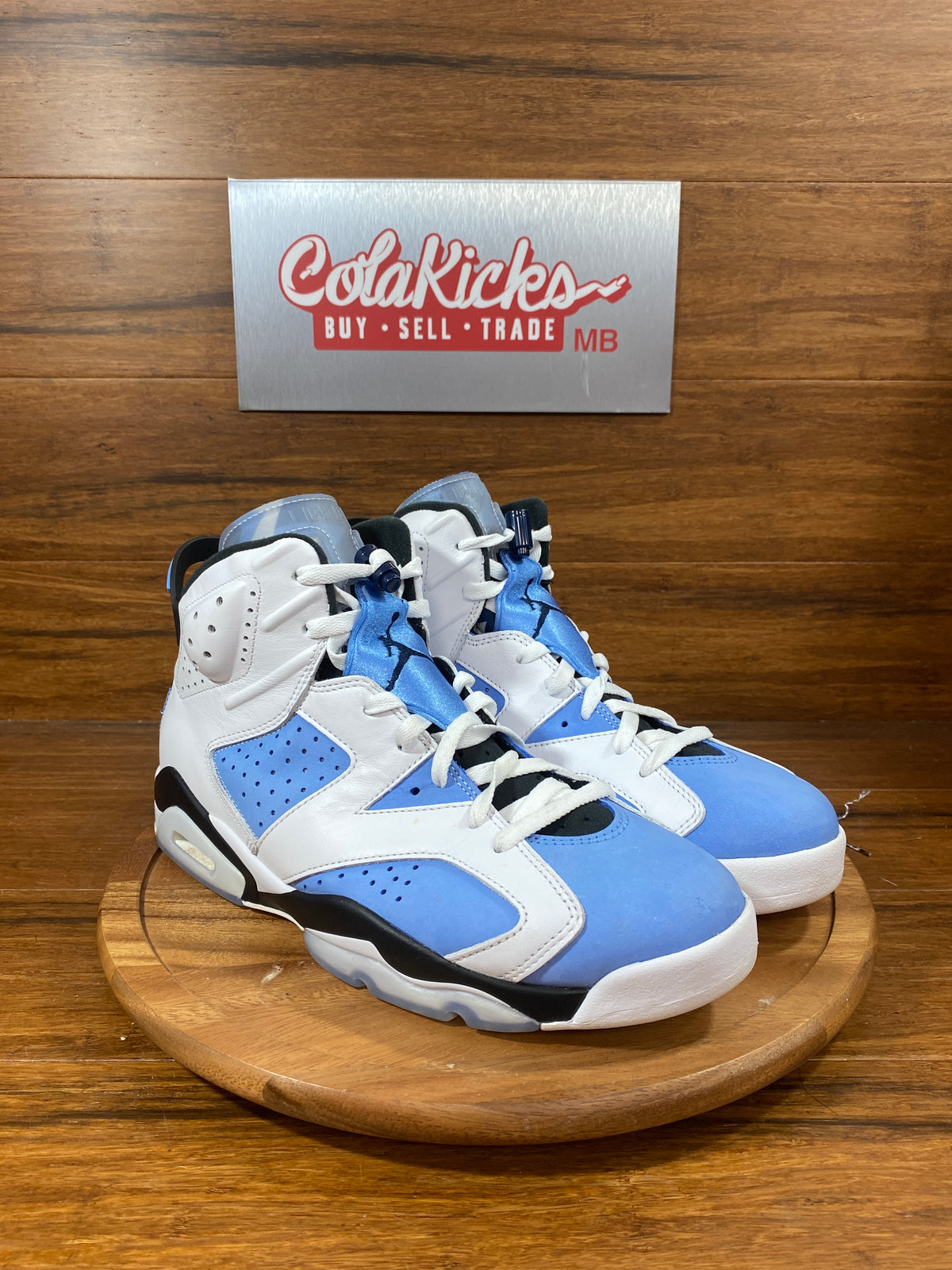 Jordan 6 Retro UNC White