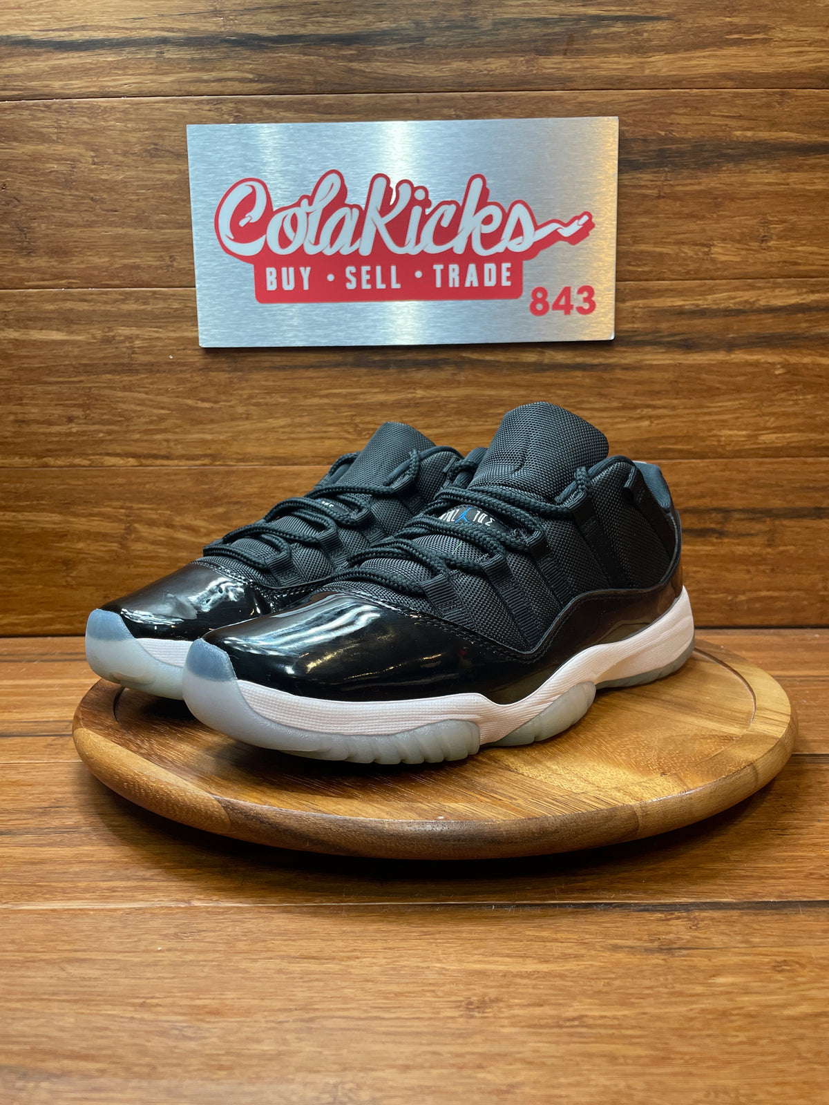 Jordan 11 Retro Low Space Jam