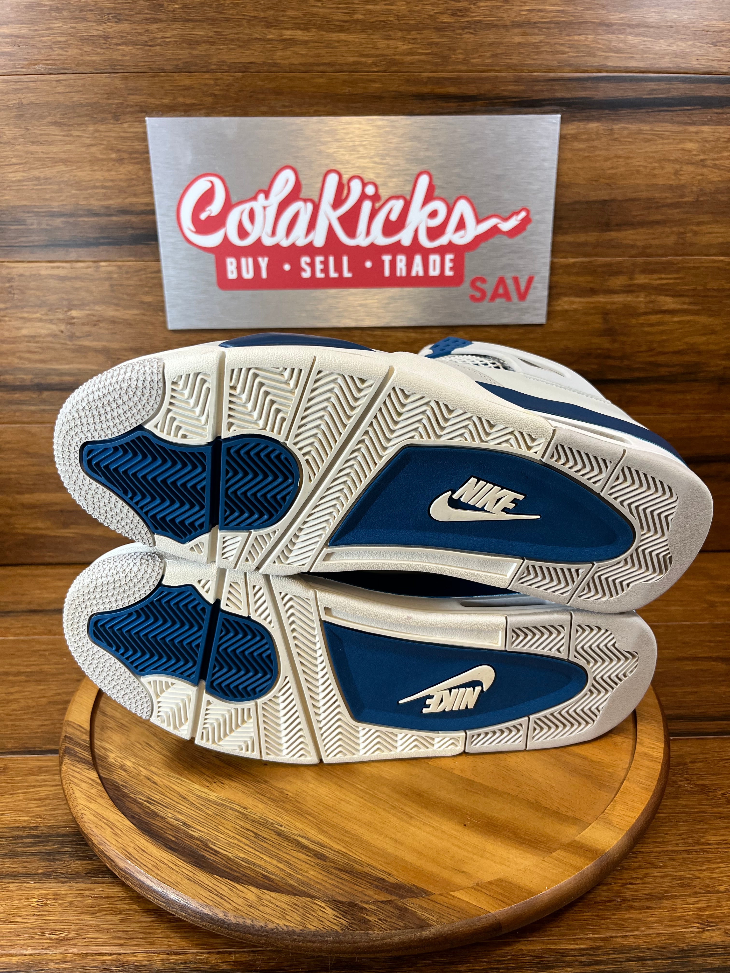 Jordan 4 Retro Military Blue (2024)