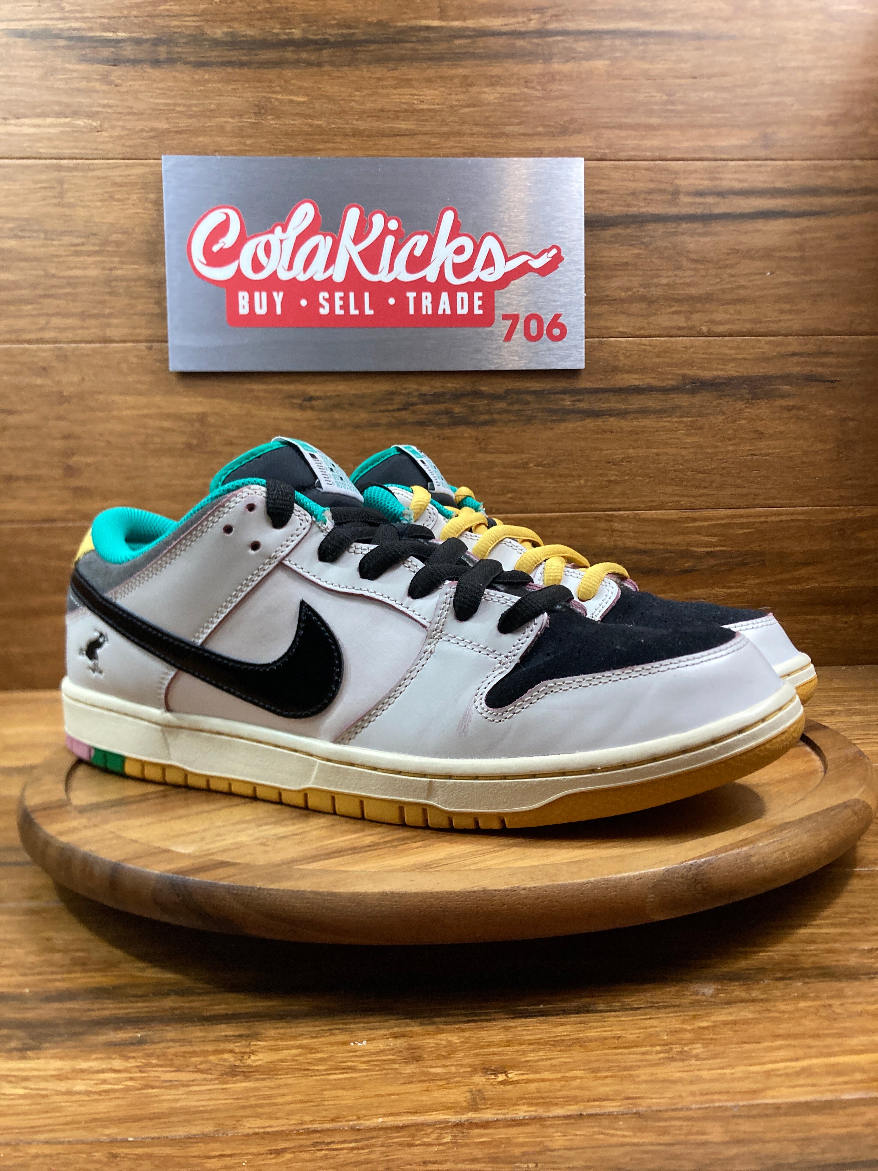 Nike SB Dunk Low CSEF
