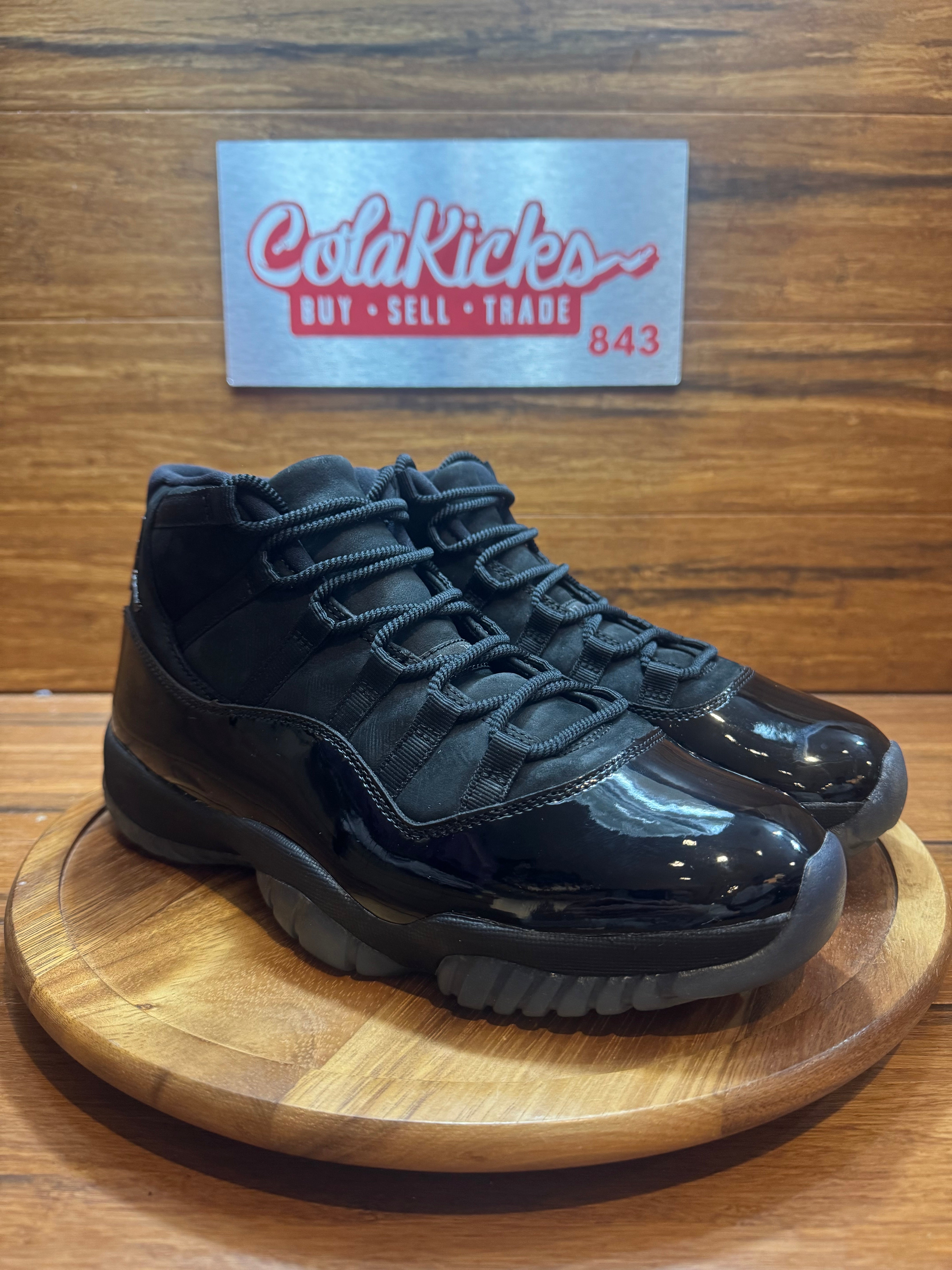 Jordan 11 Retro Cap and Gown