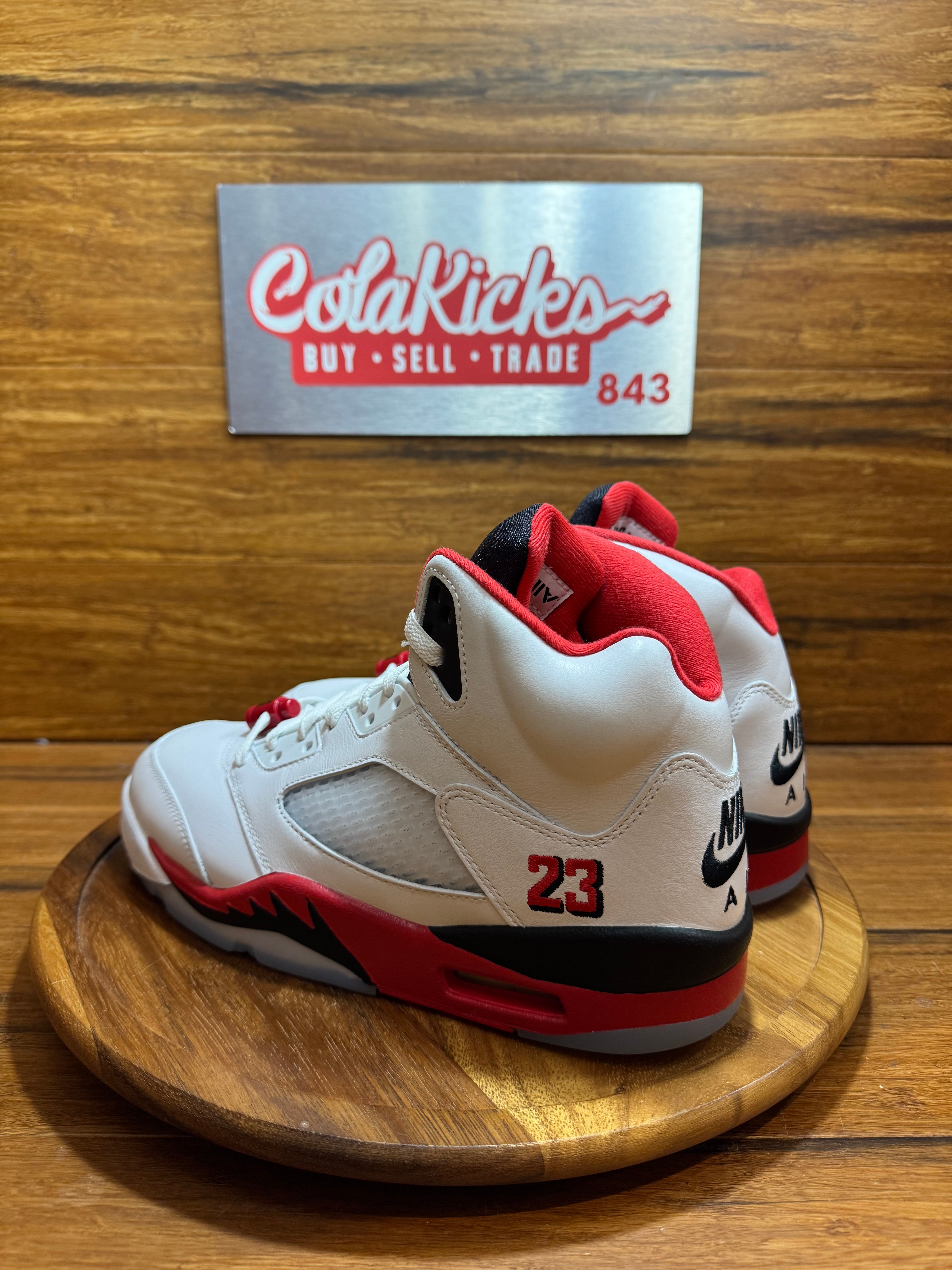 Jordan 5 Retro Fire Red Black Tongue (2025)
