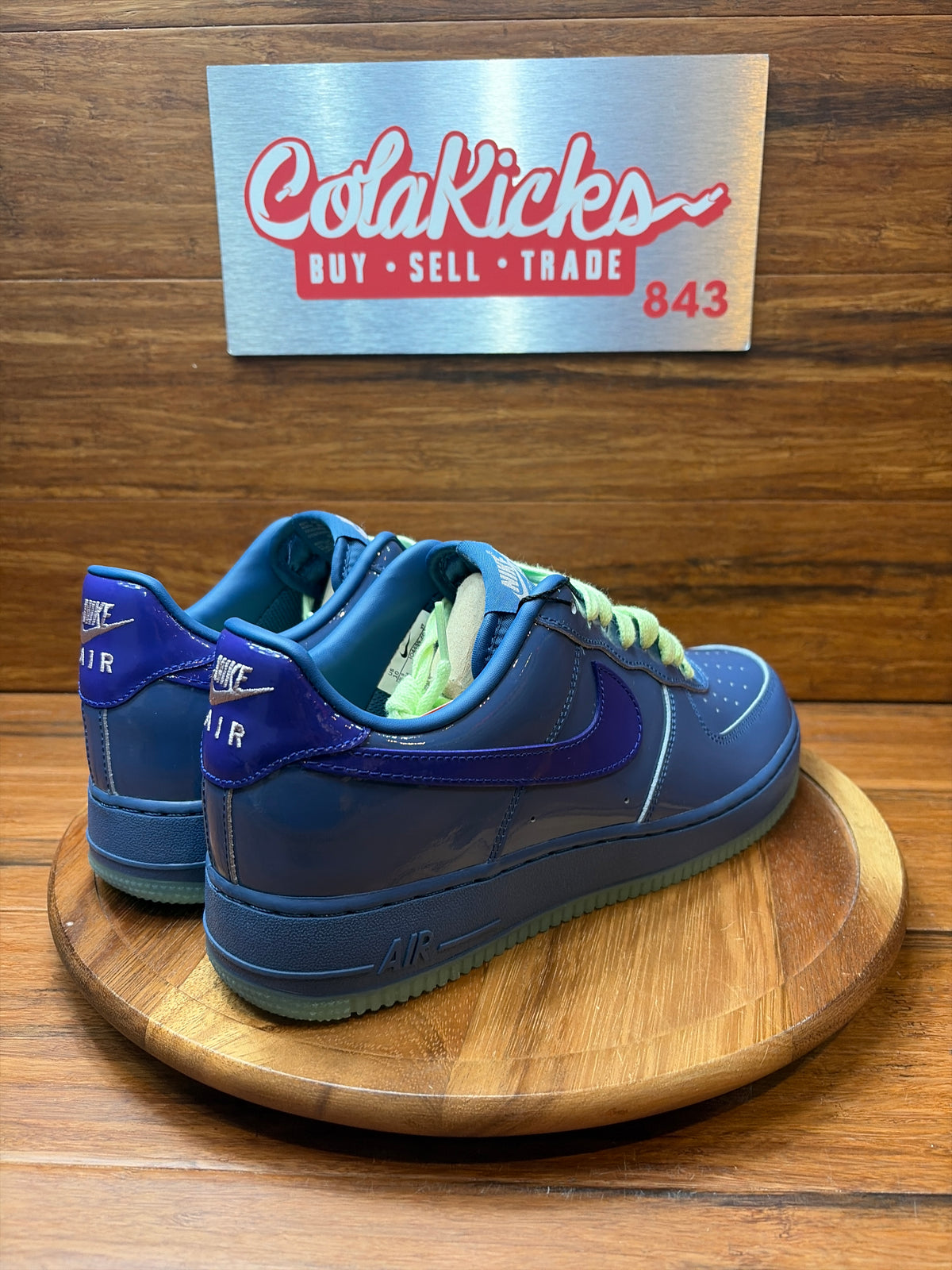Nike Air Force 1 Low Patent Leather Mystic Navy Grape Ice