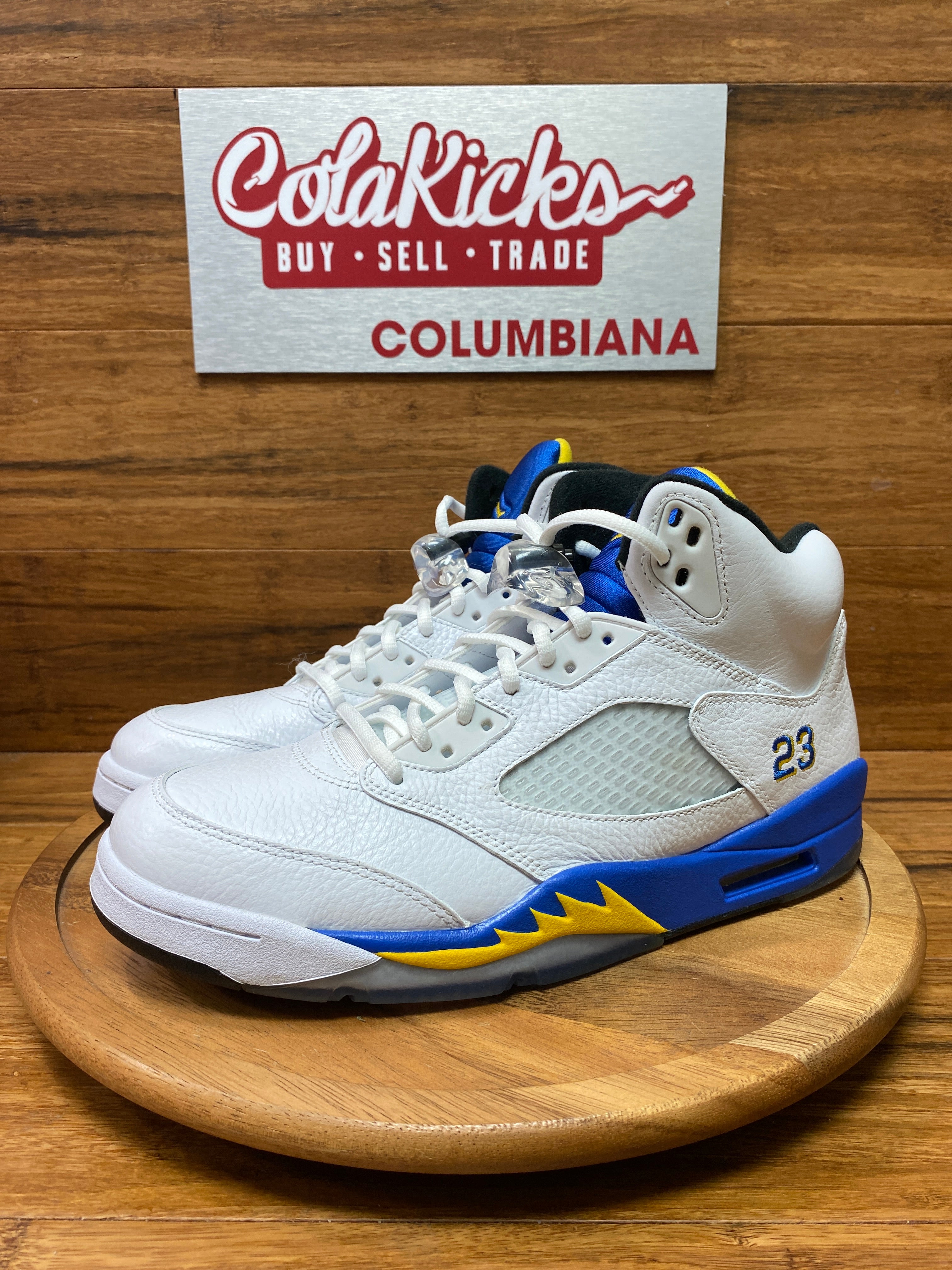 Jordan 5 Retro Laney (2013)
