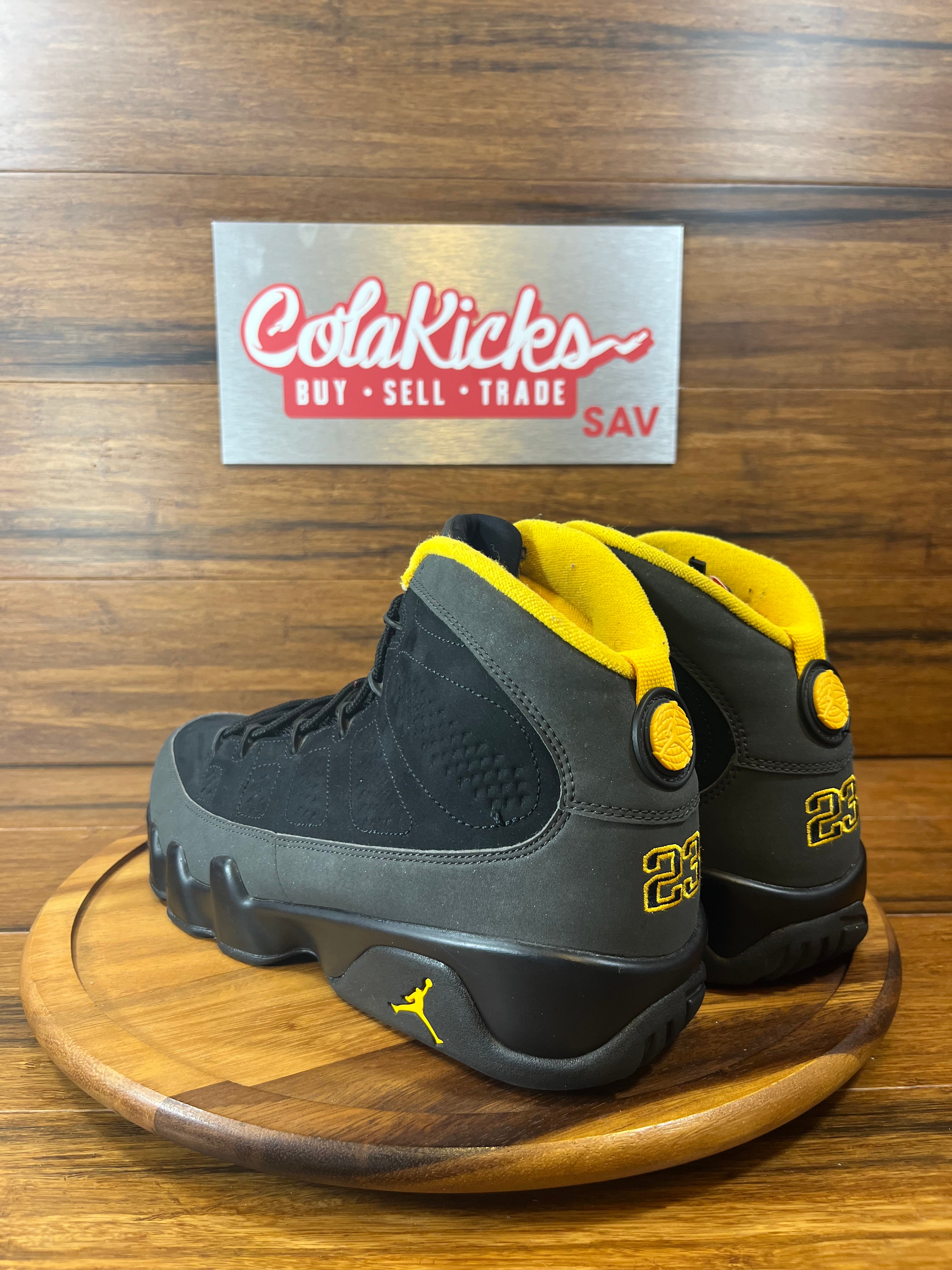 Jordan 9 Retro Dark Charcoal University Gold