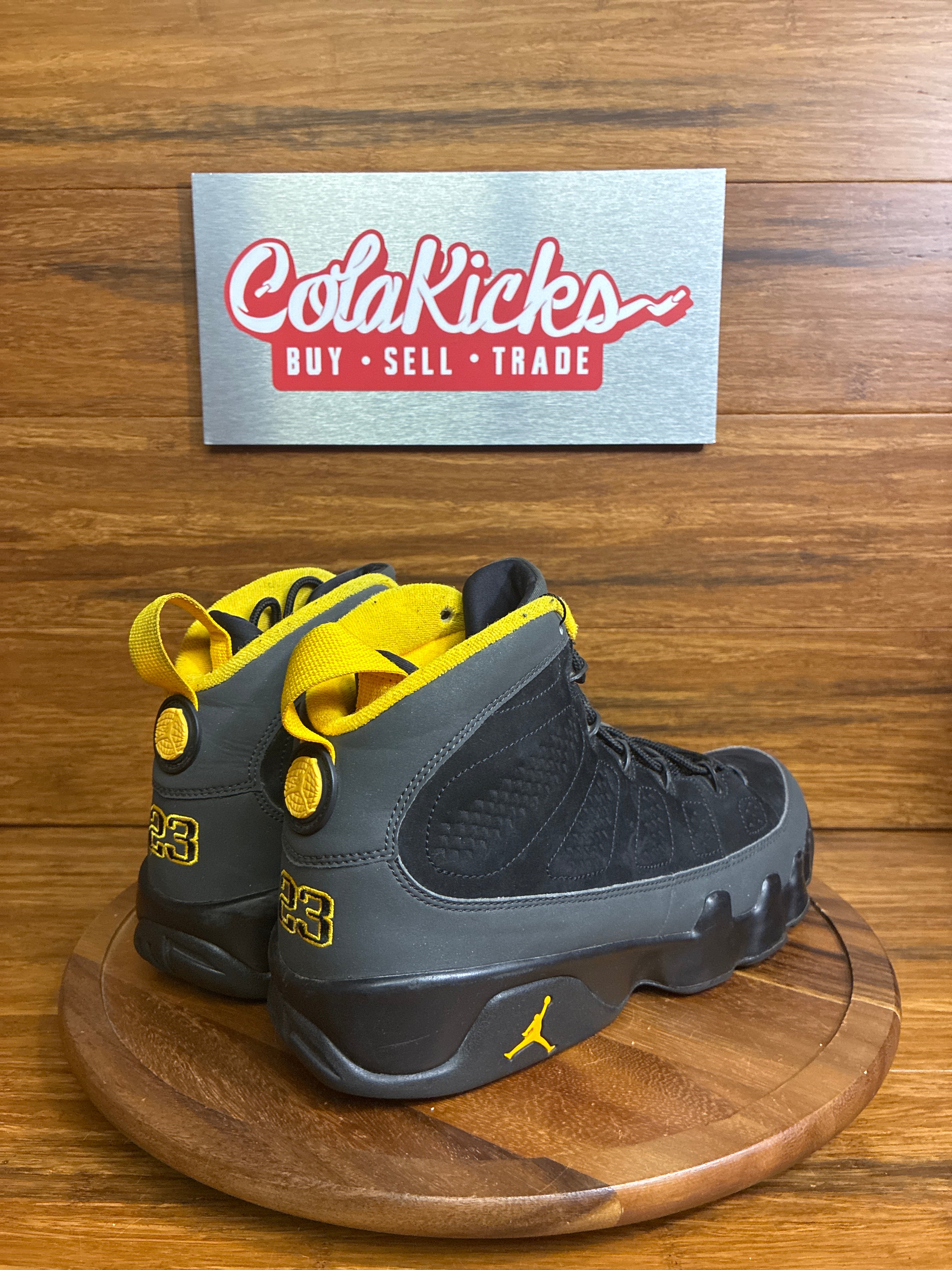 Jordan 9 Retro Dark Charcoal University Gold