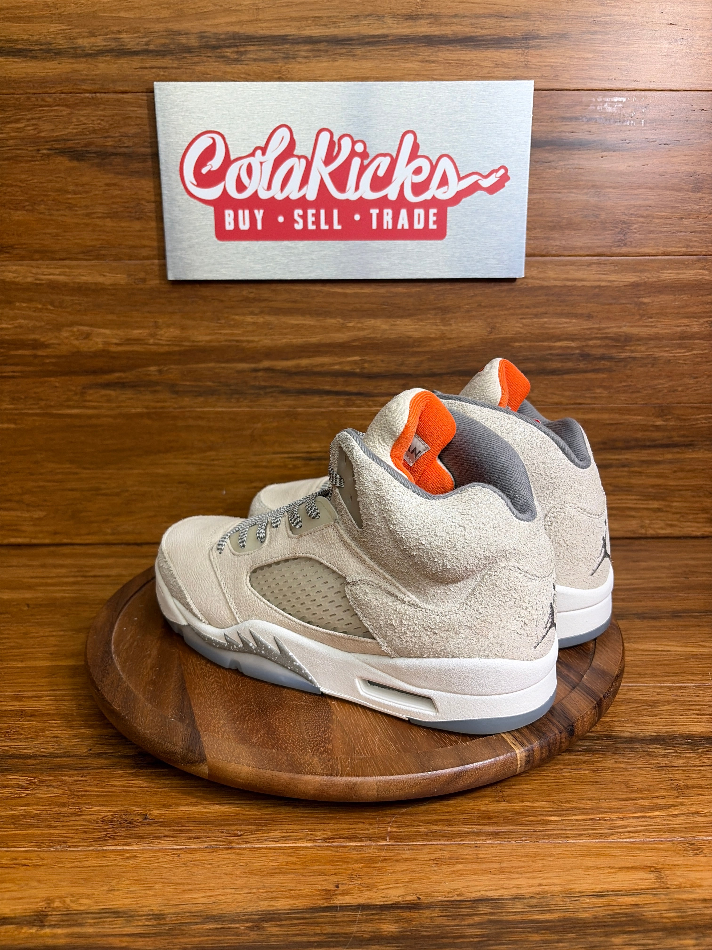 Jordan 5 Retro SE Craft Light Orewood Brown