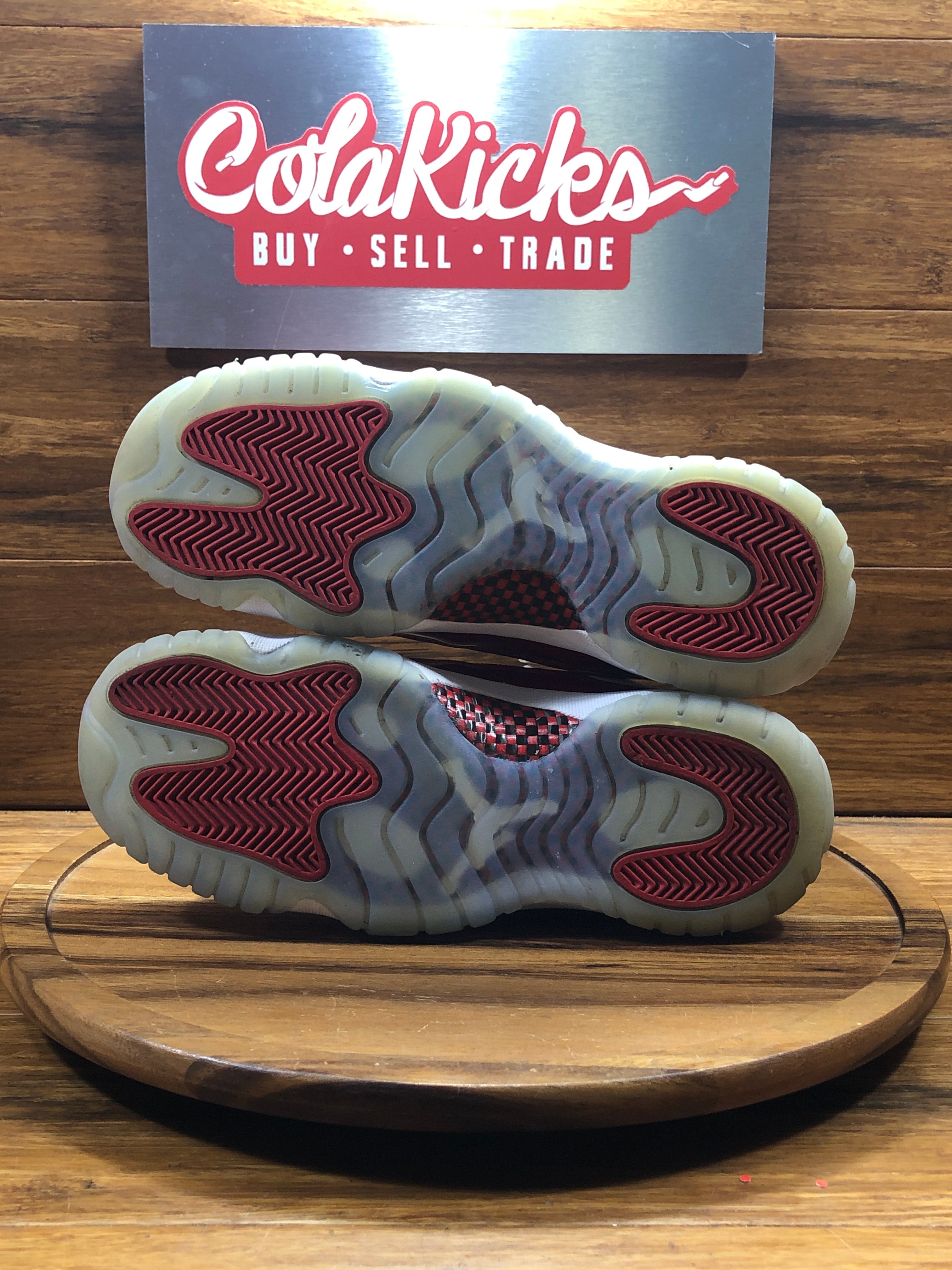 Jordan 11 Retro Cherry (2022) (GS)