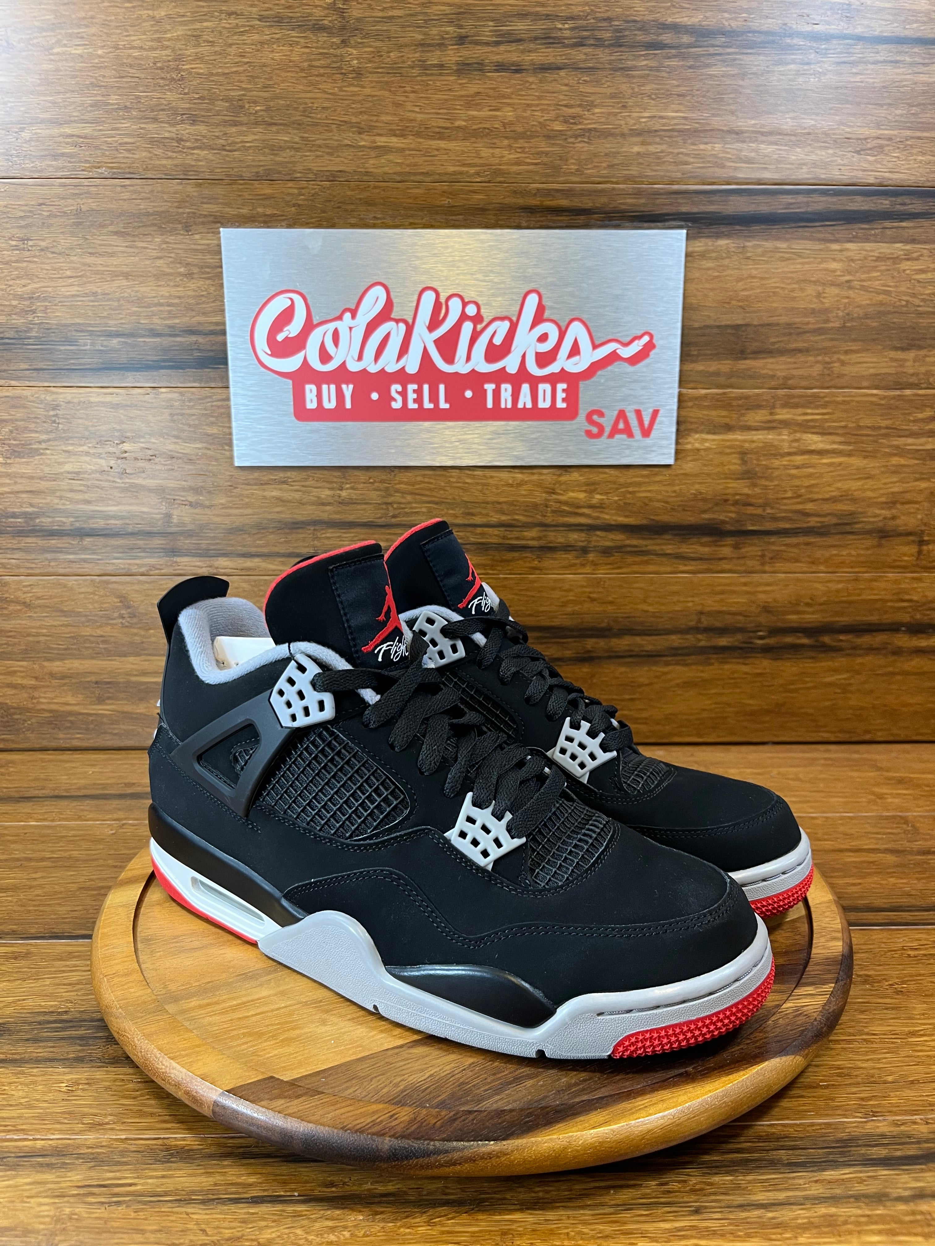Jordan 4 Retro Bred (2019)
