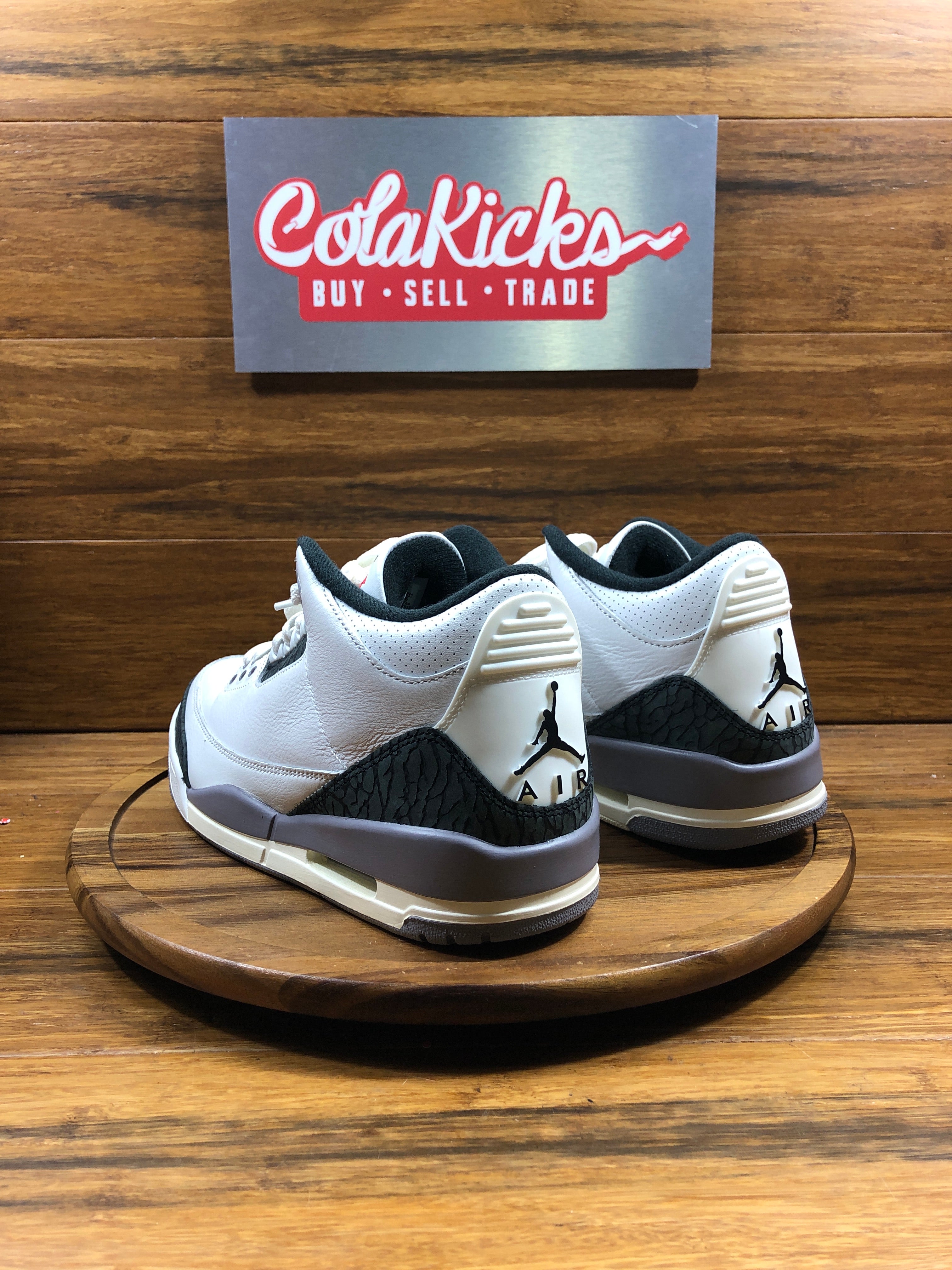 Jordan 3 Retro Cement Grey