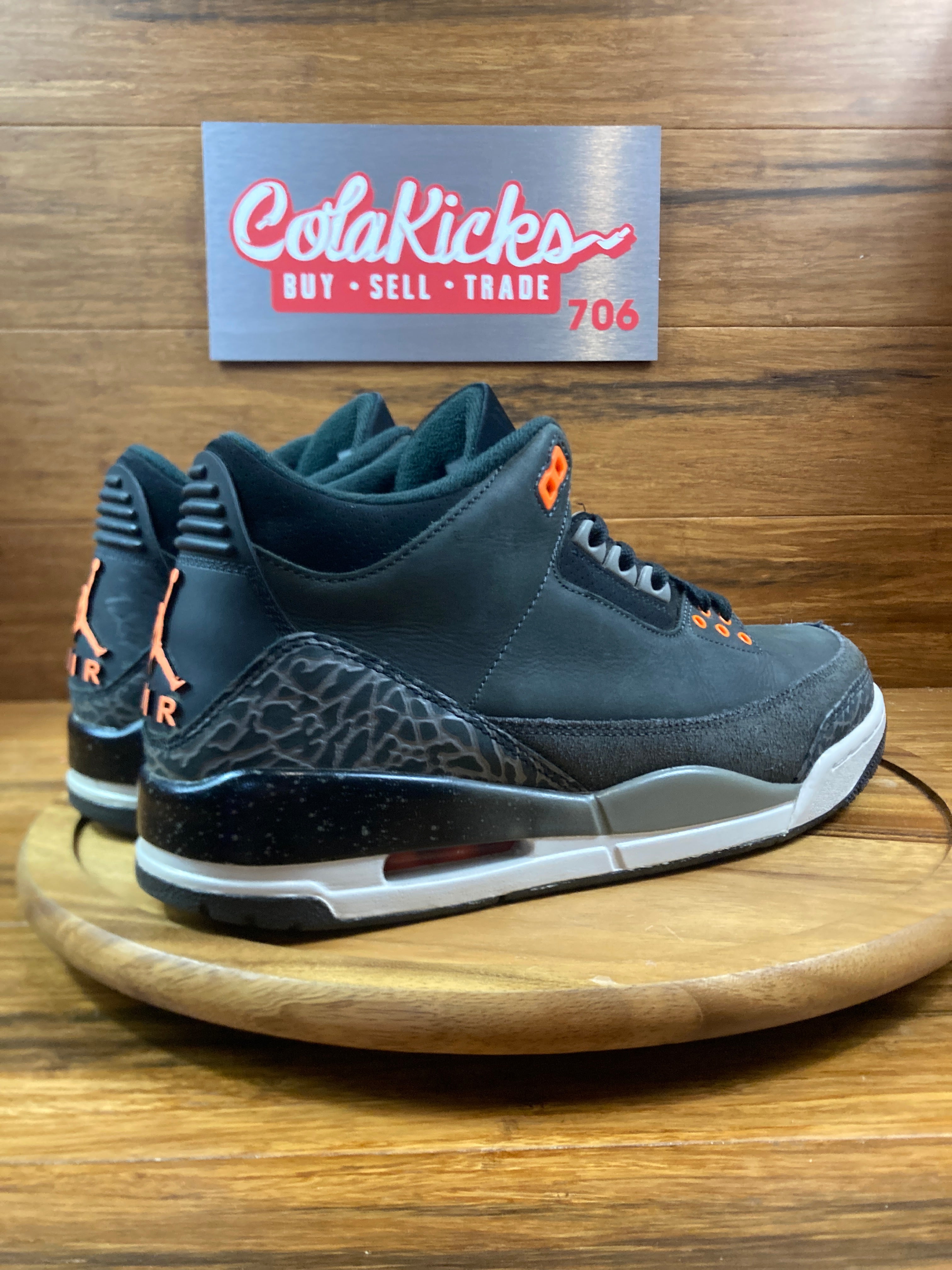 Jordan 3 Retro Fear Pack (2023)