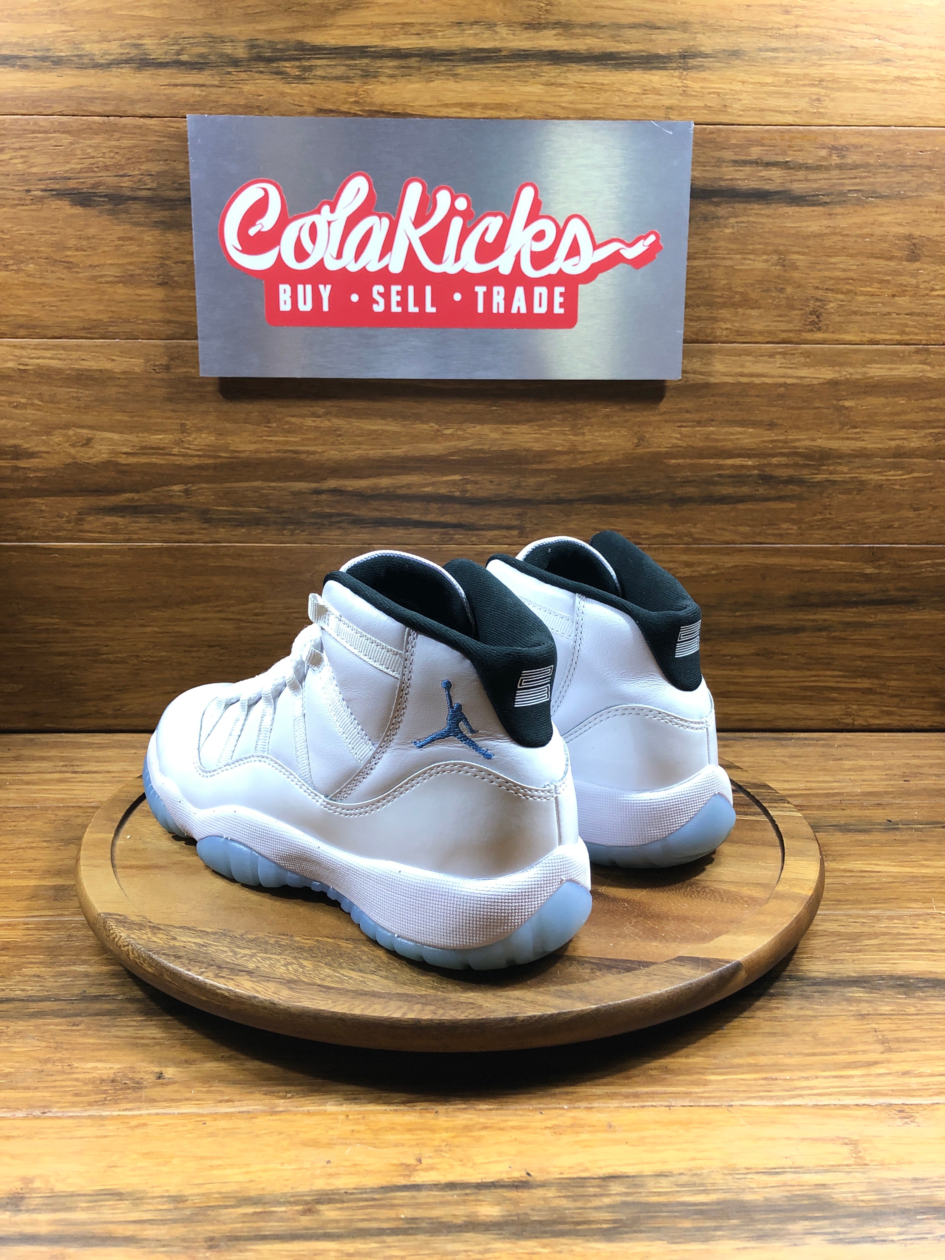 Jordan 11 Retro Legend Blue (2024) (GS)