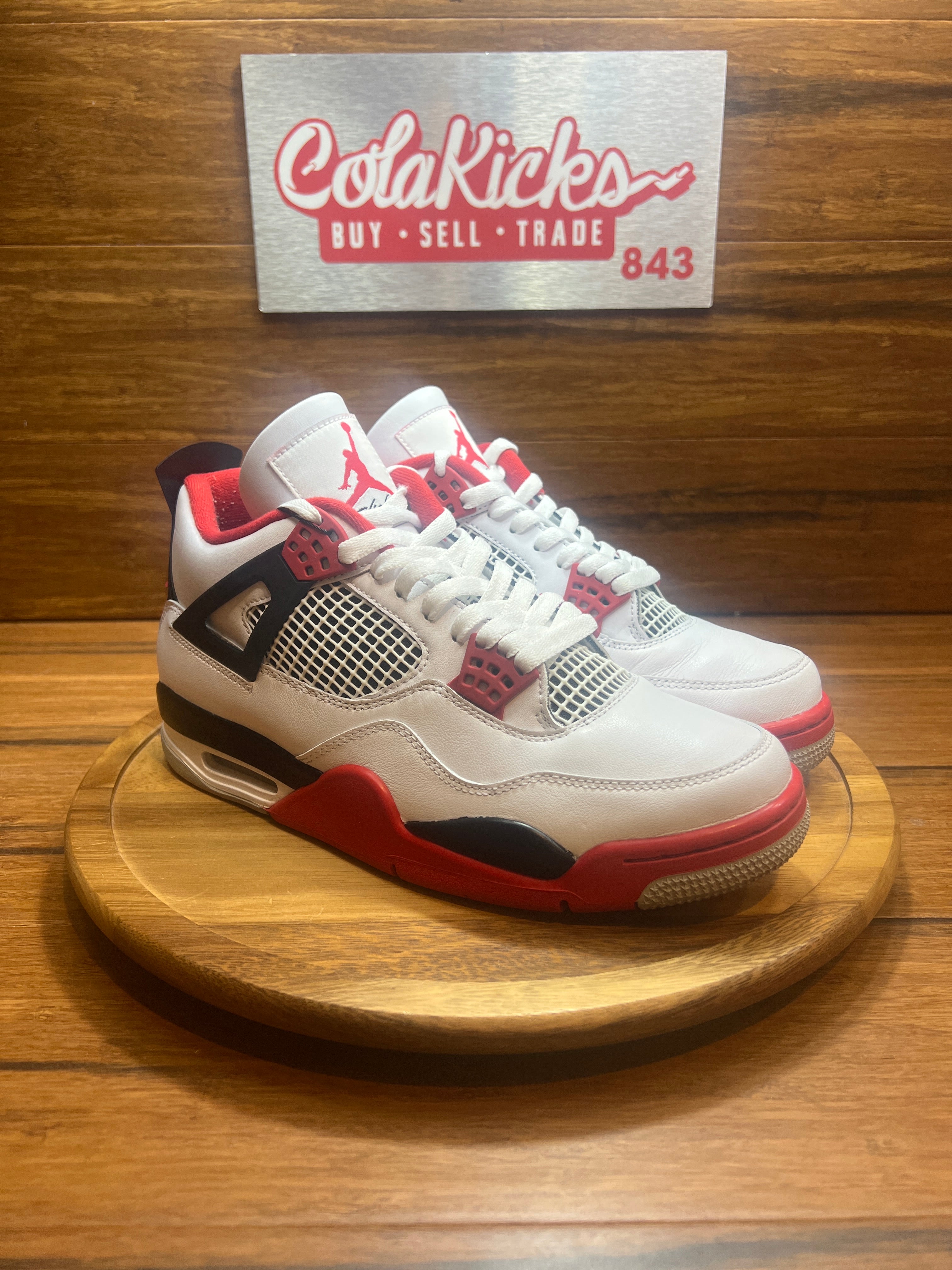 Jordan 4 Retro Fire Red (2020)