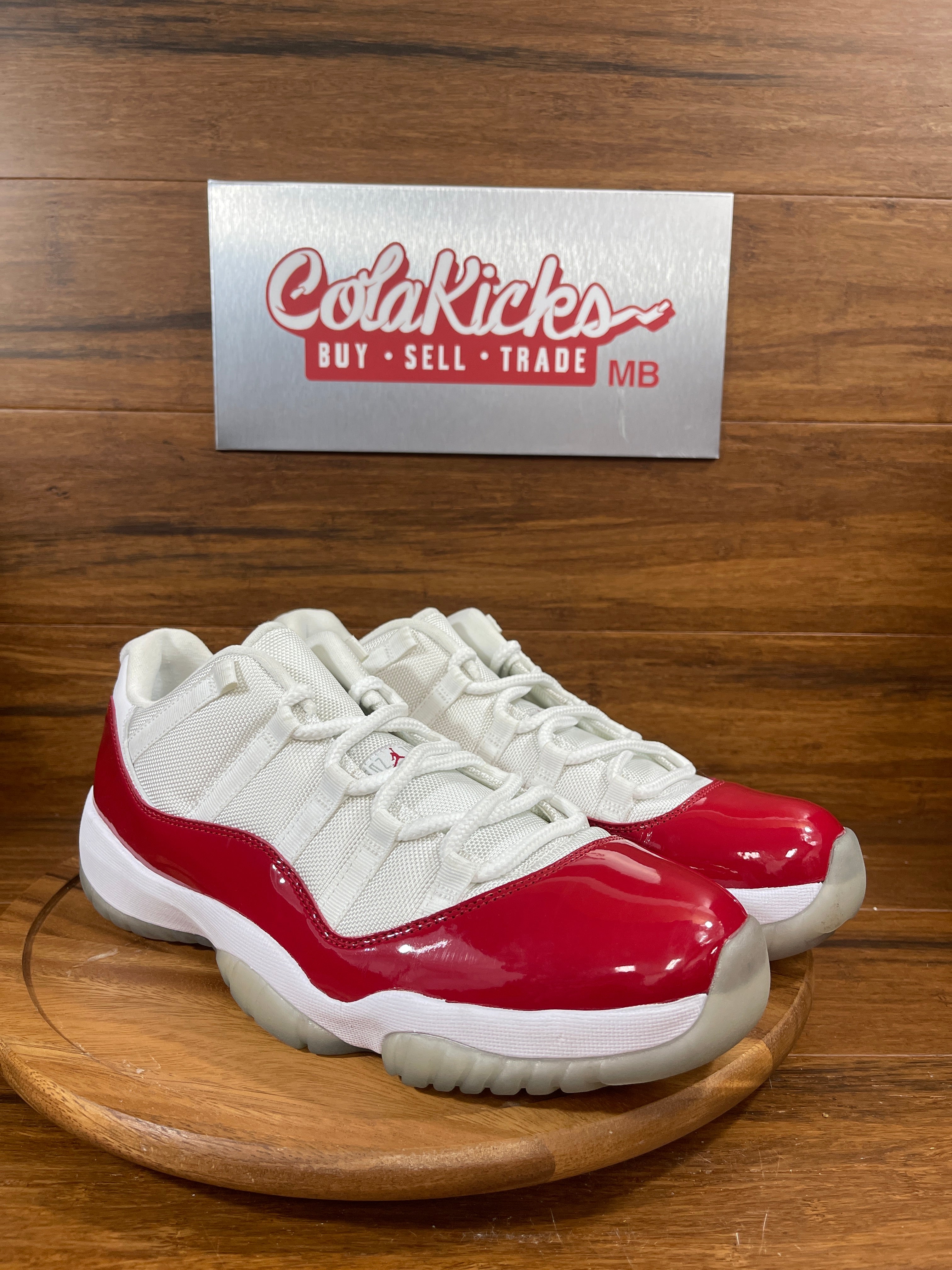 Jordan 11 Retro Low Cherry (2016)