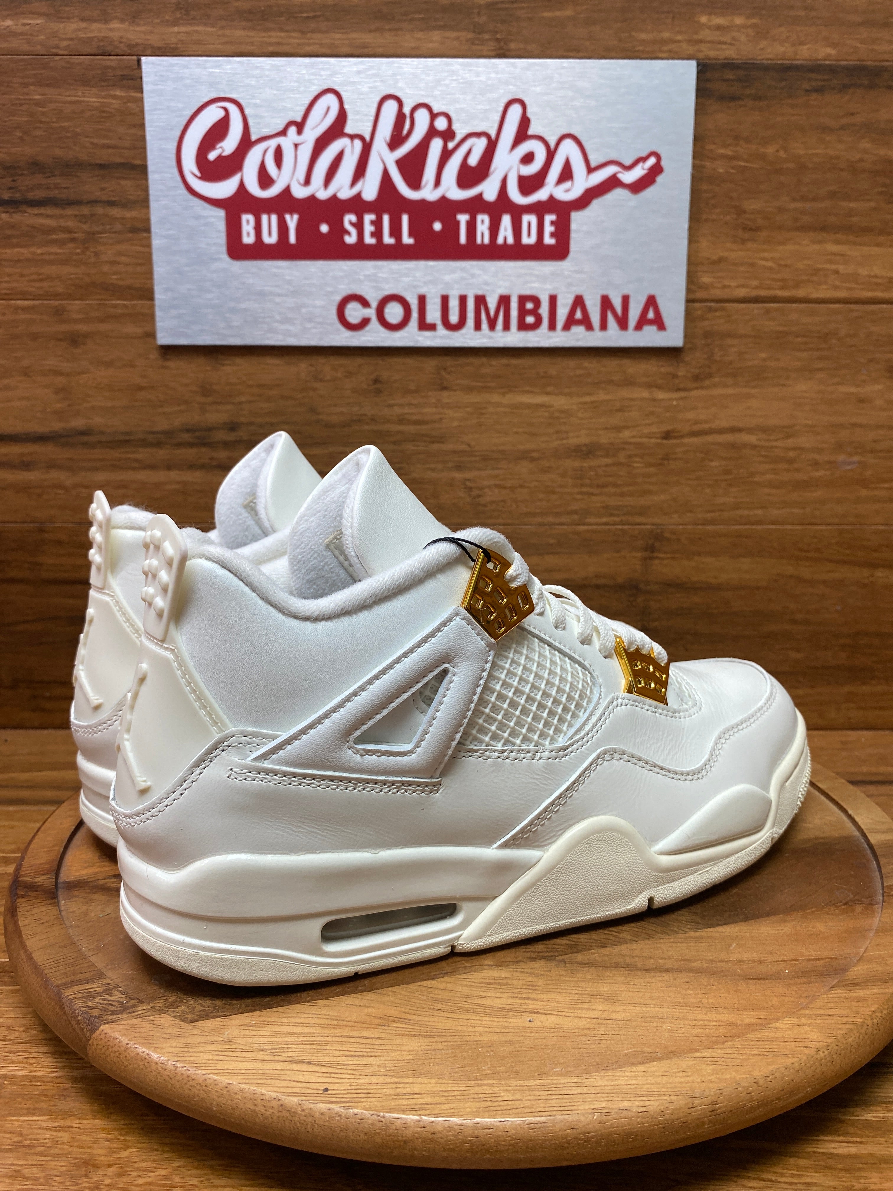 Jordan 4 Retro Metallic Gold (Women's)