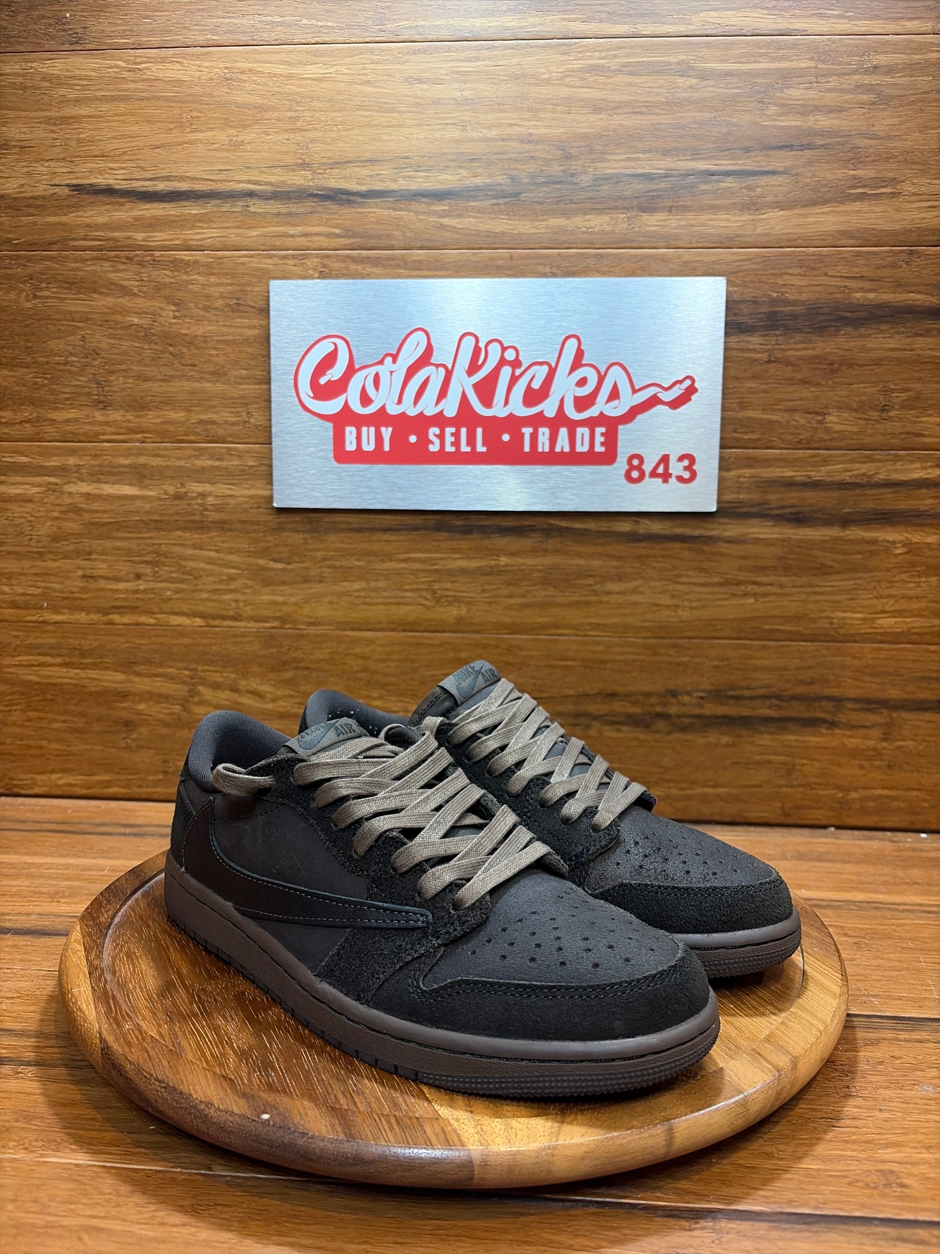 Jordan 1 Retro Low OG SP Travis Scott Velvet Brown