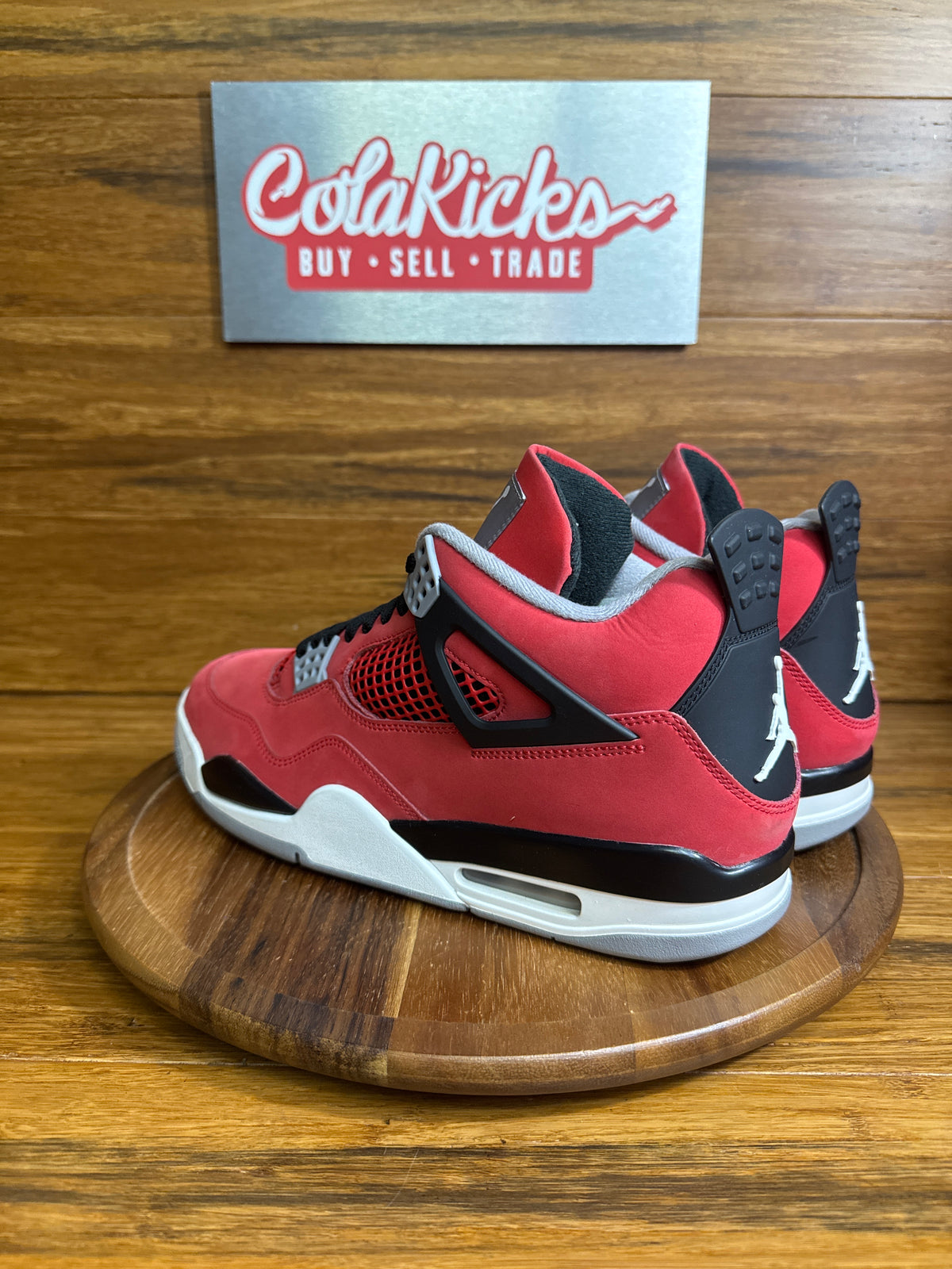Jordan 4 Retro Toro Bravo (2026)