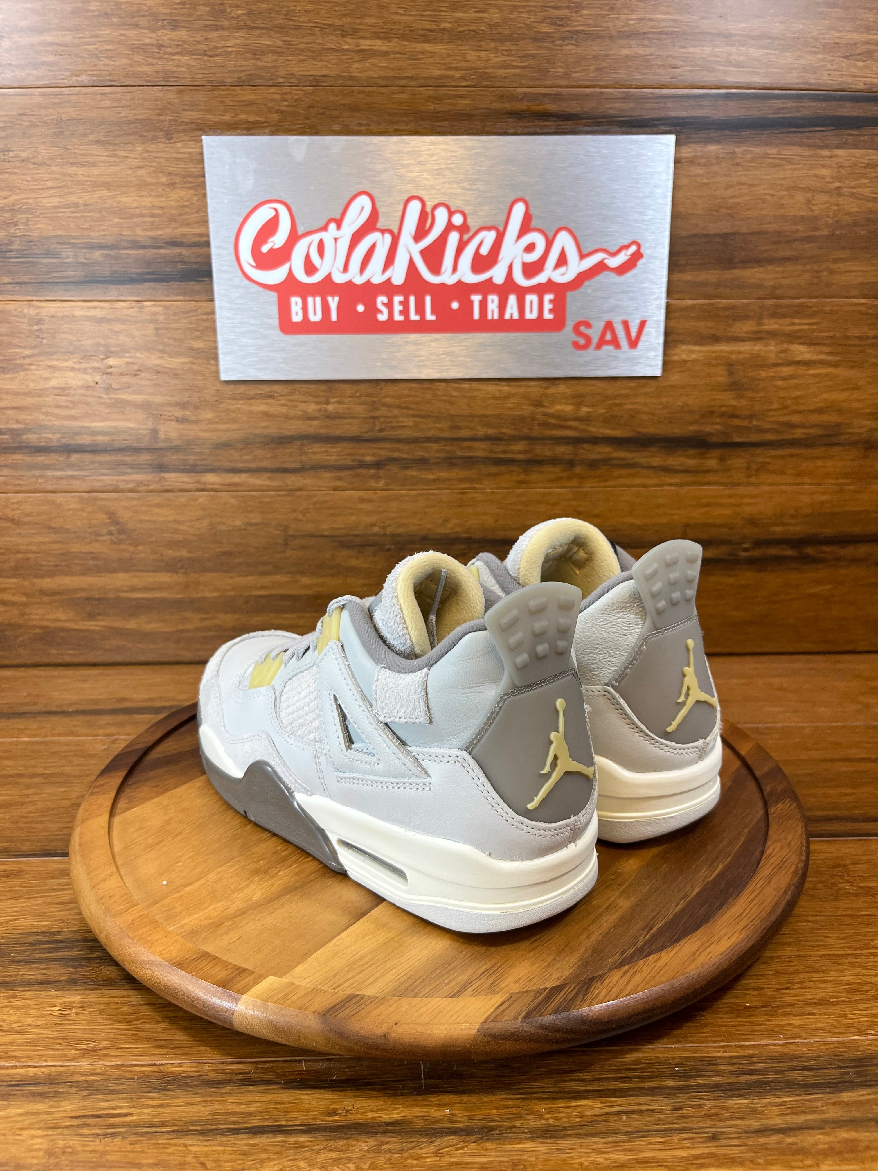 Jordan 4 Retro SE Craft Photon Dust (GS)