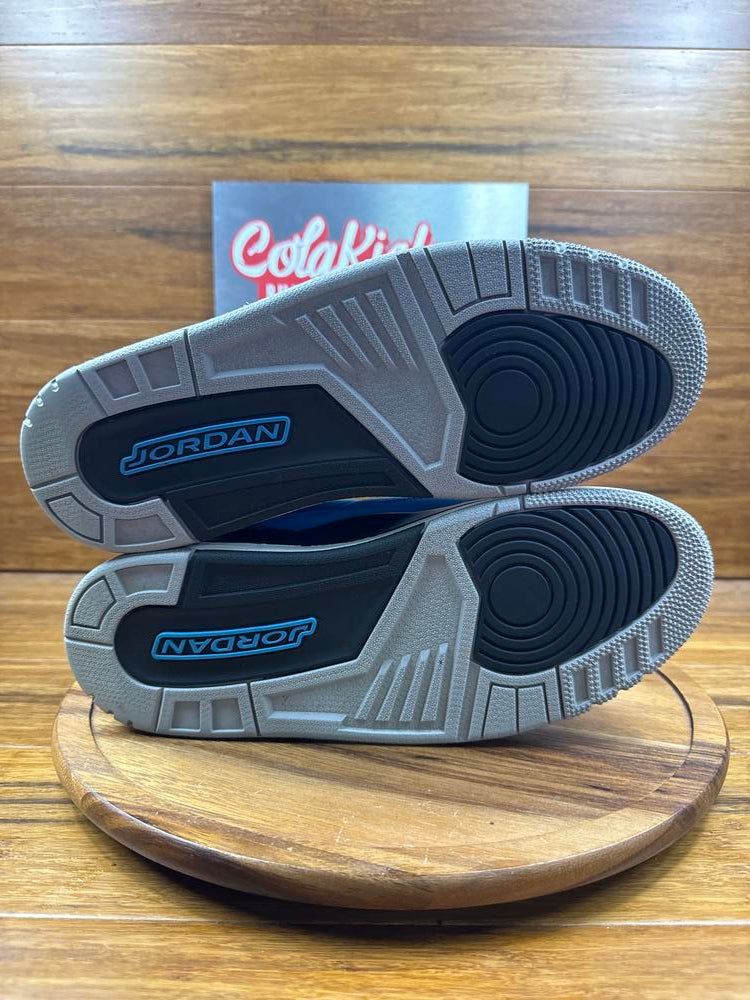 Jordan 3 Retro Powder Blue