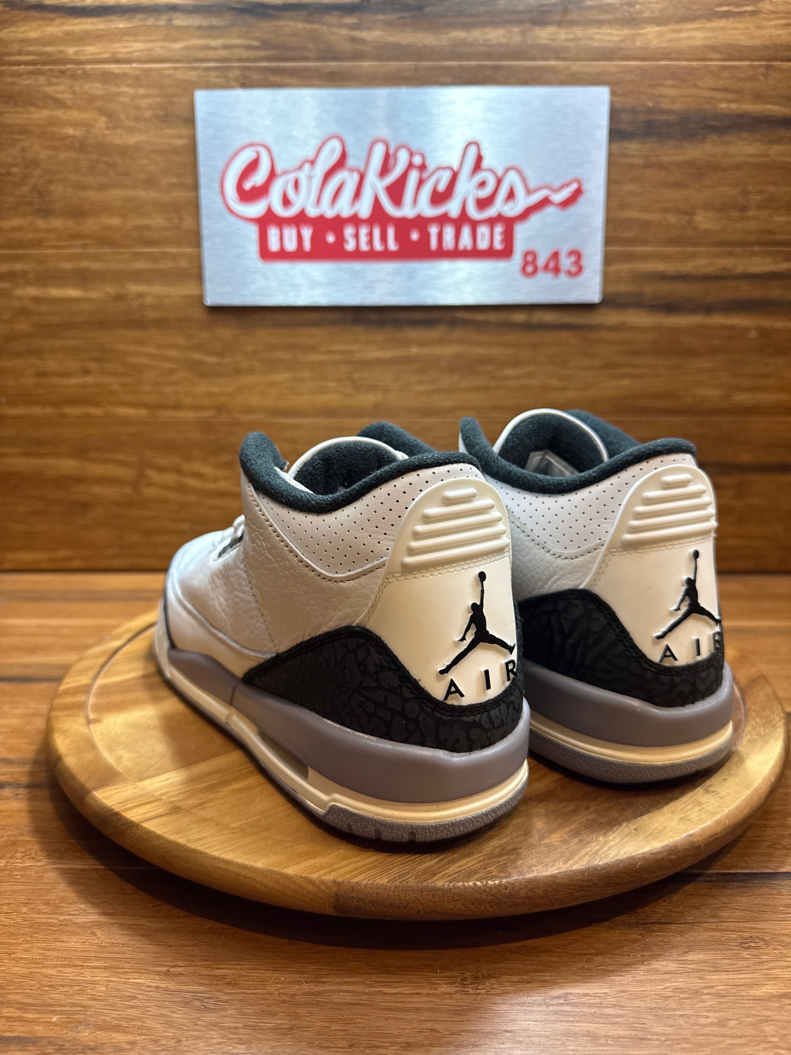 Jordan 3 Retro Cement Grey (GS)
