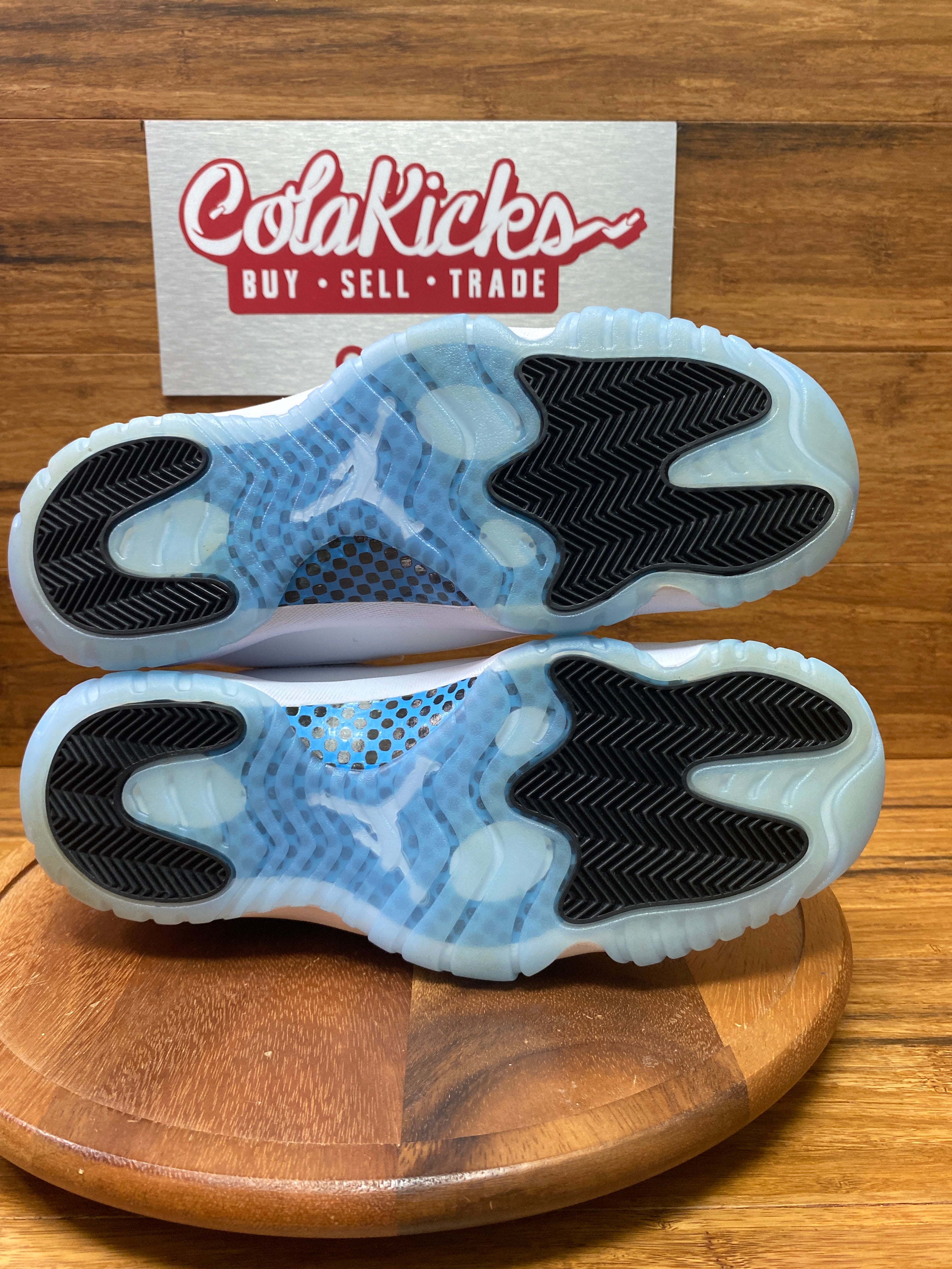 Jordan 11 Retro Legend Blue (2024)