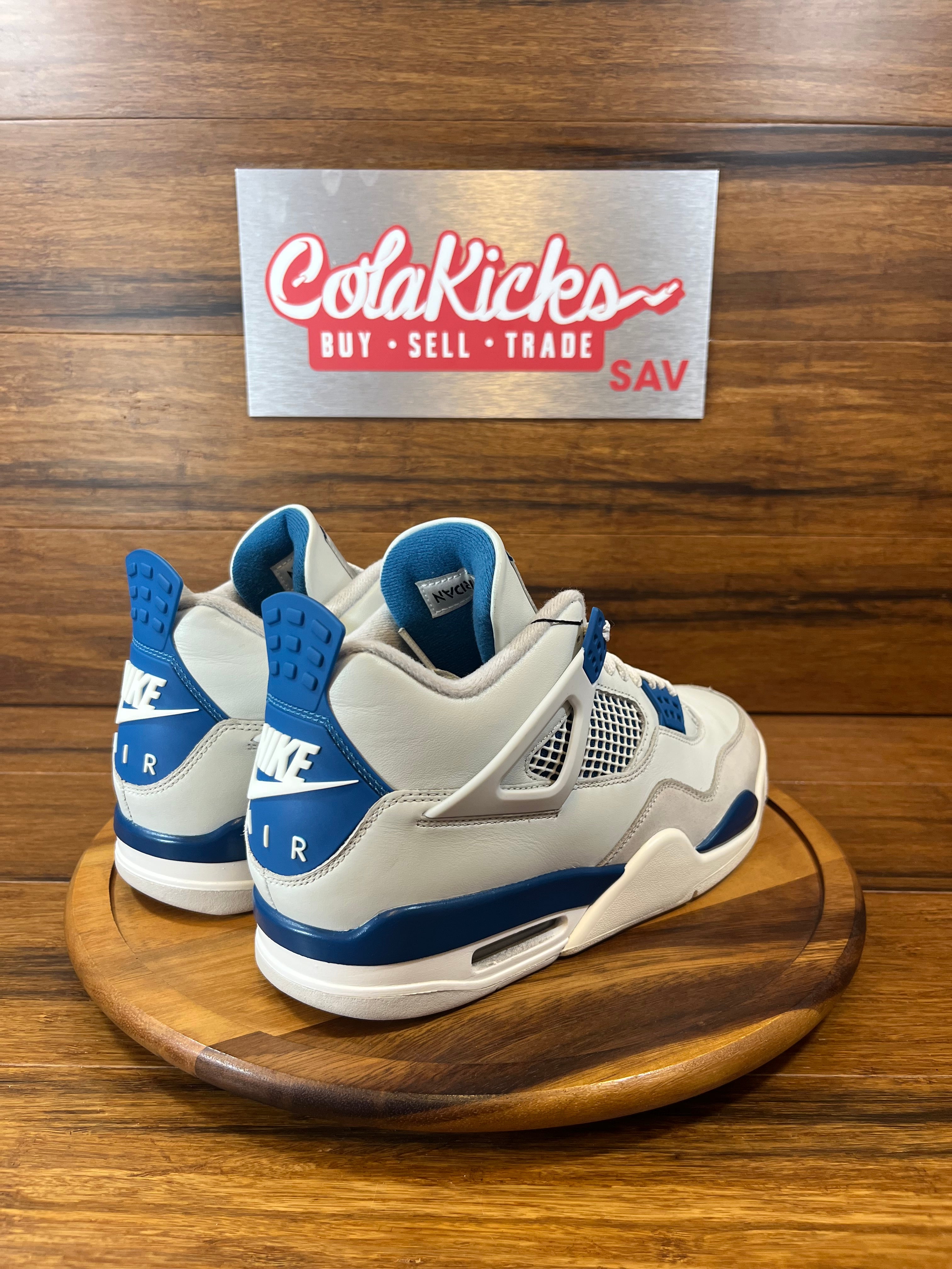 Jordan 4 Retro Military Blue (2024)