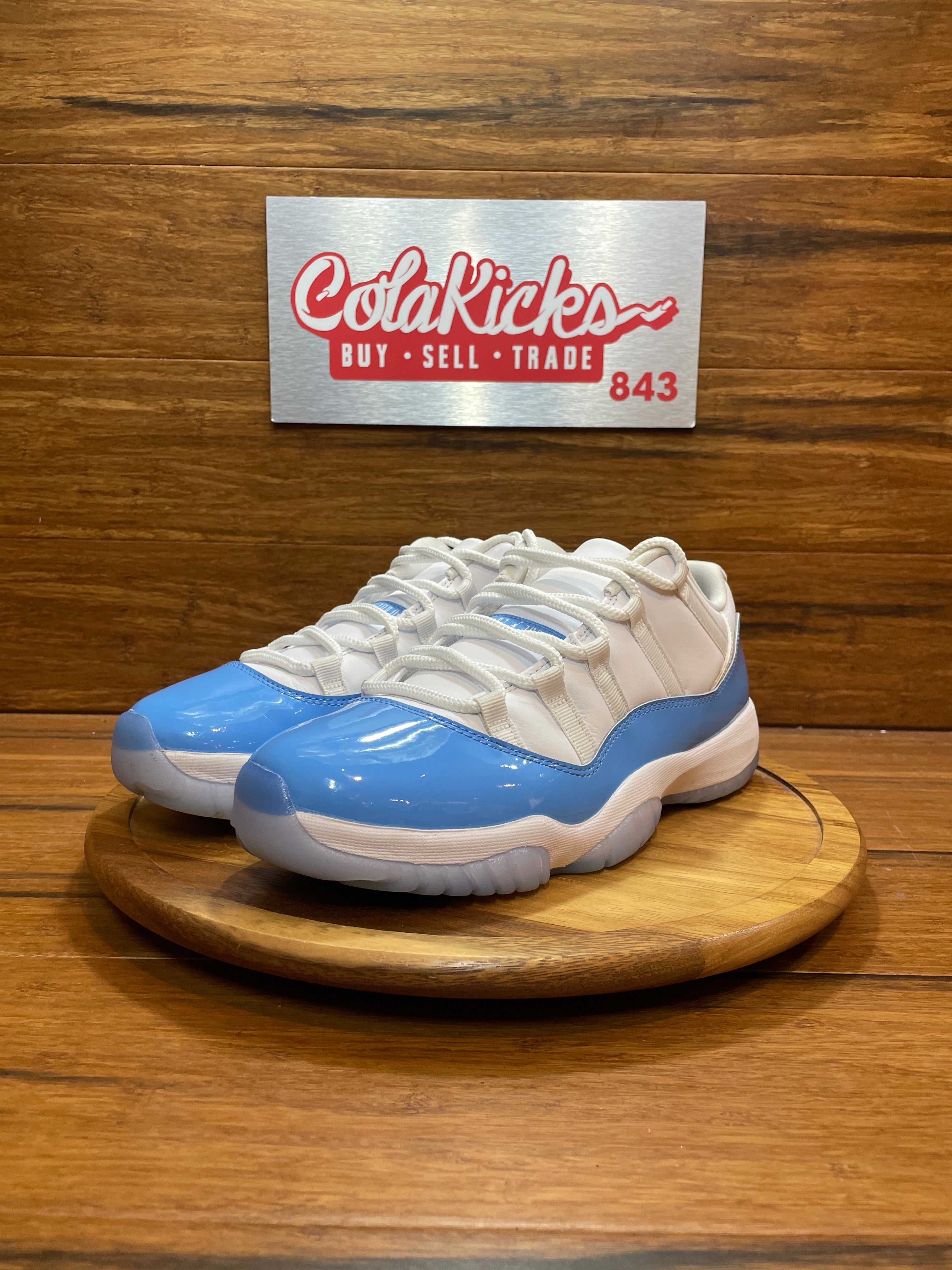 Jordan 11 Retro Low University Blue (2026)