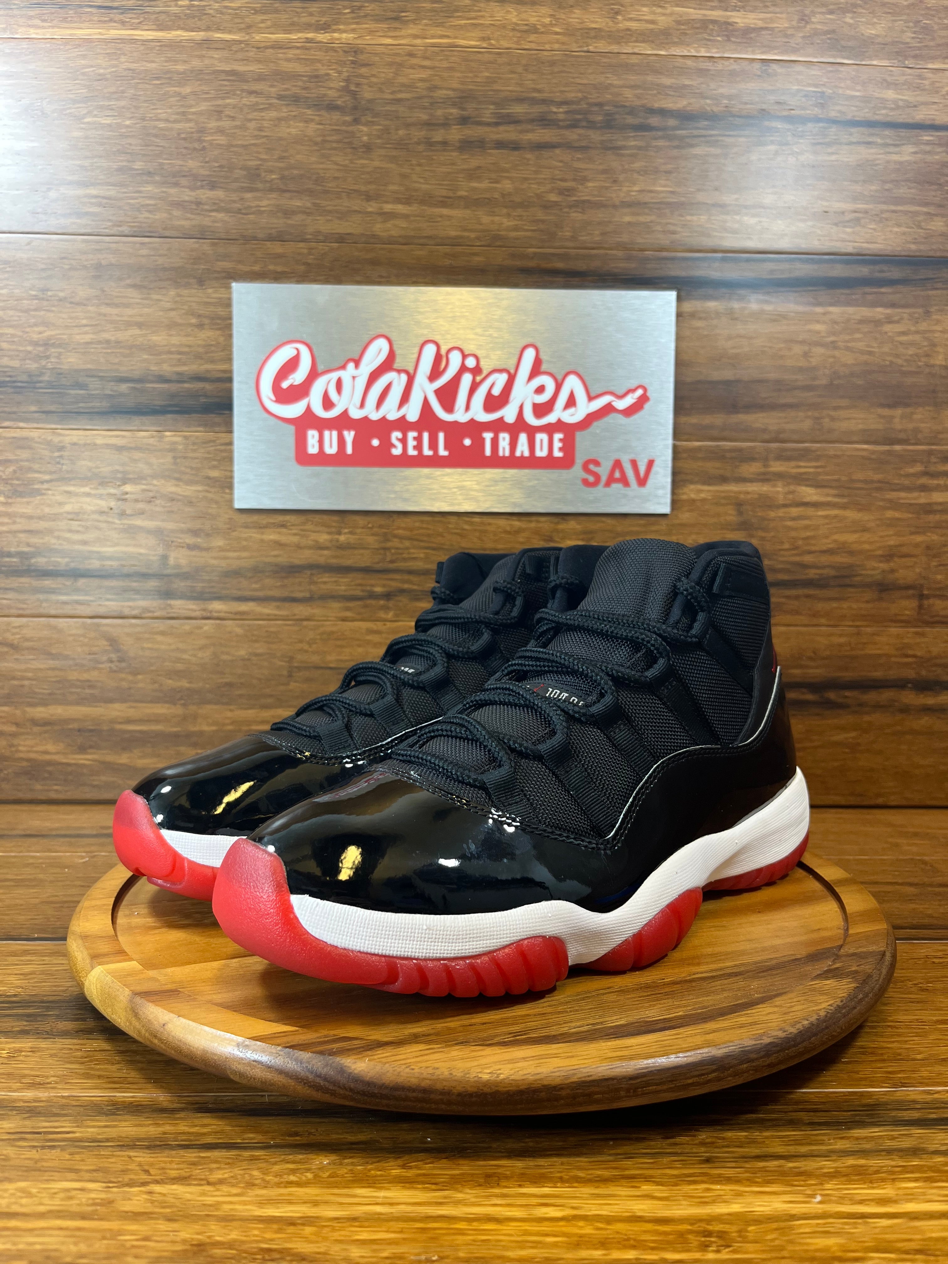 Jordan 11 Retro Playoffs Bred (2019)