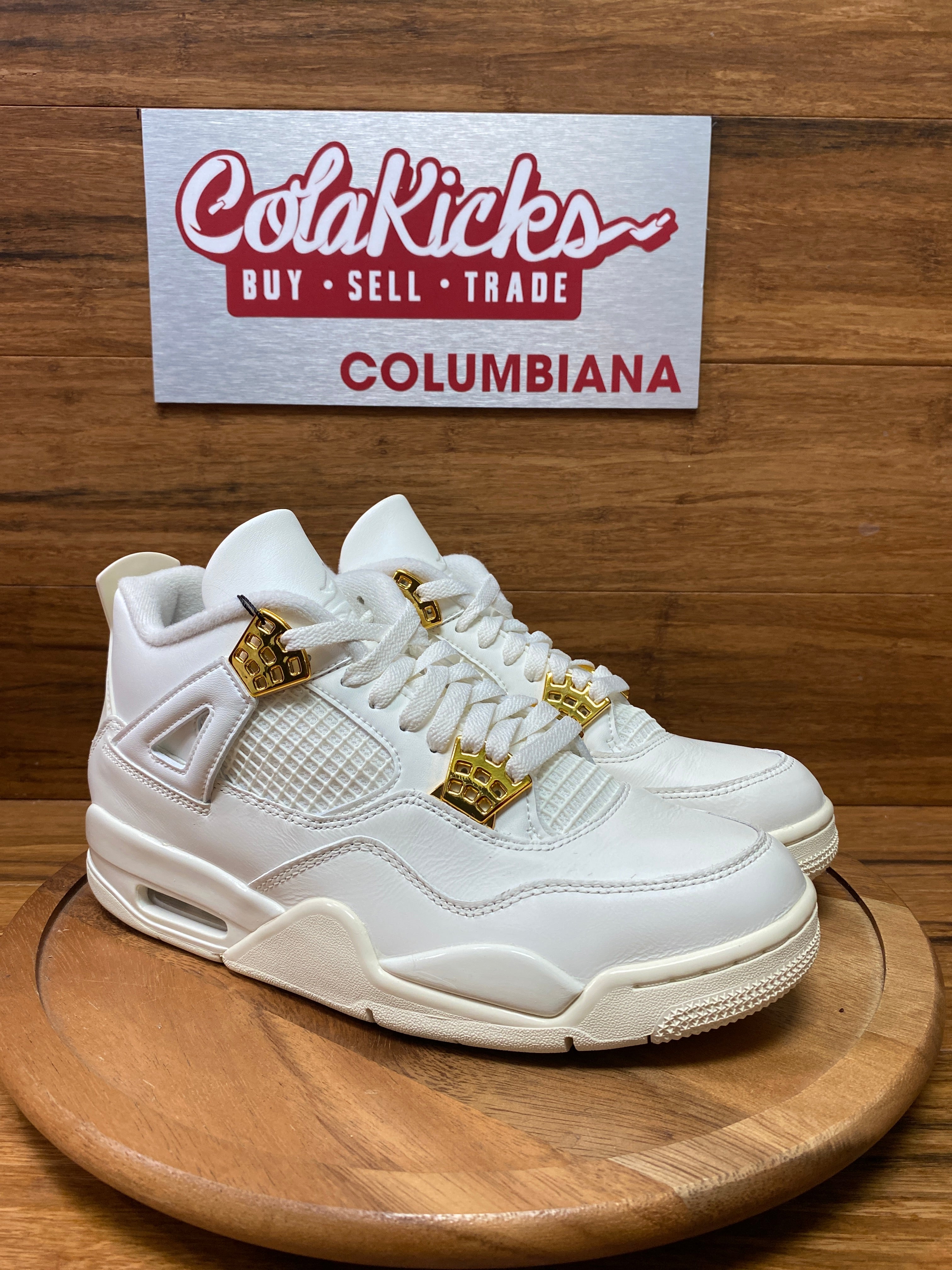 Jordan 4 Retro Metallic Gold (Women's)