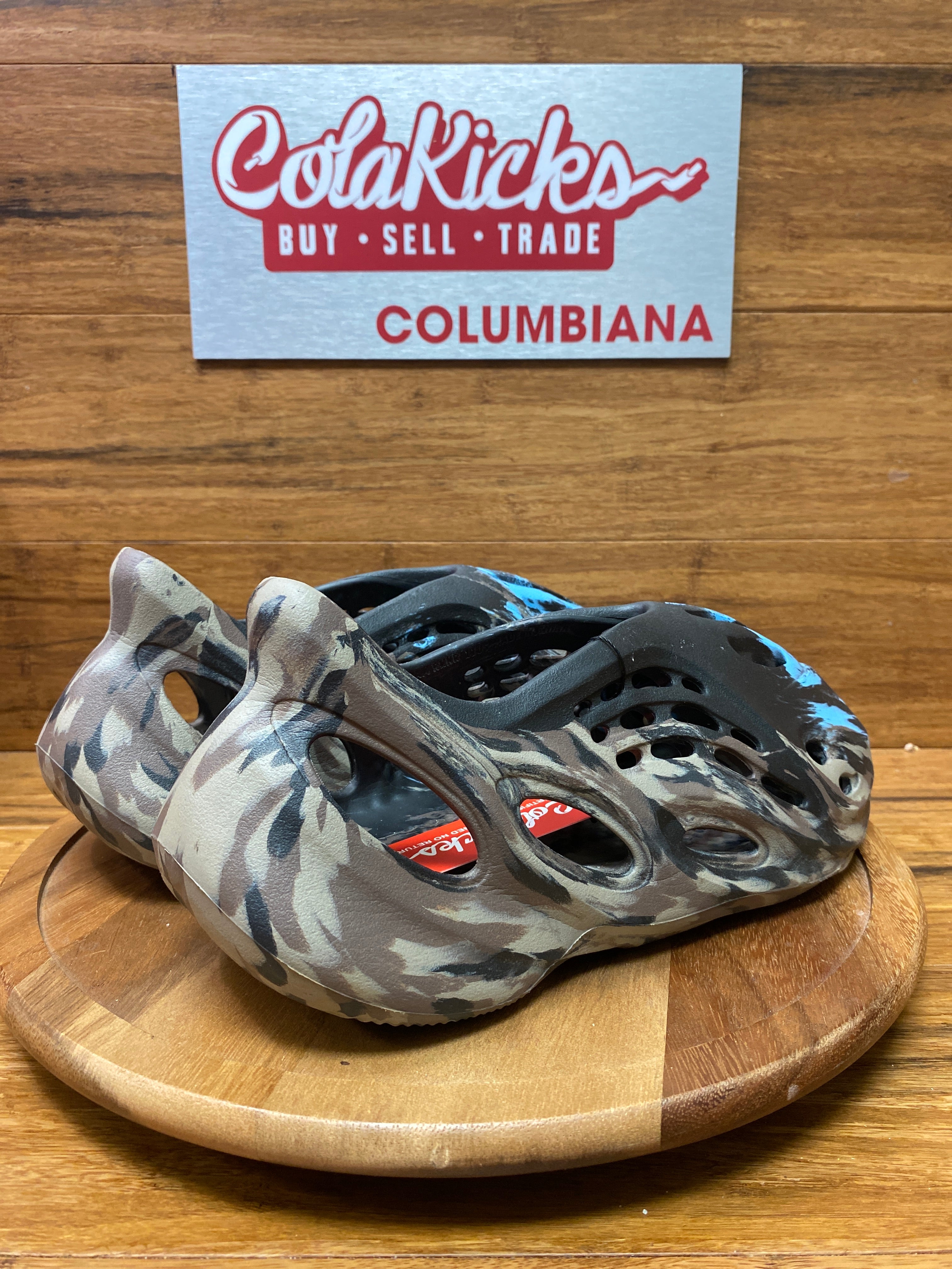 adidas Yeezy Foam RNR MX Cinder