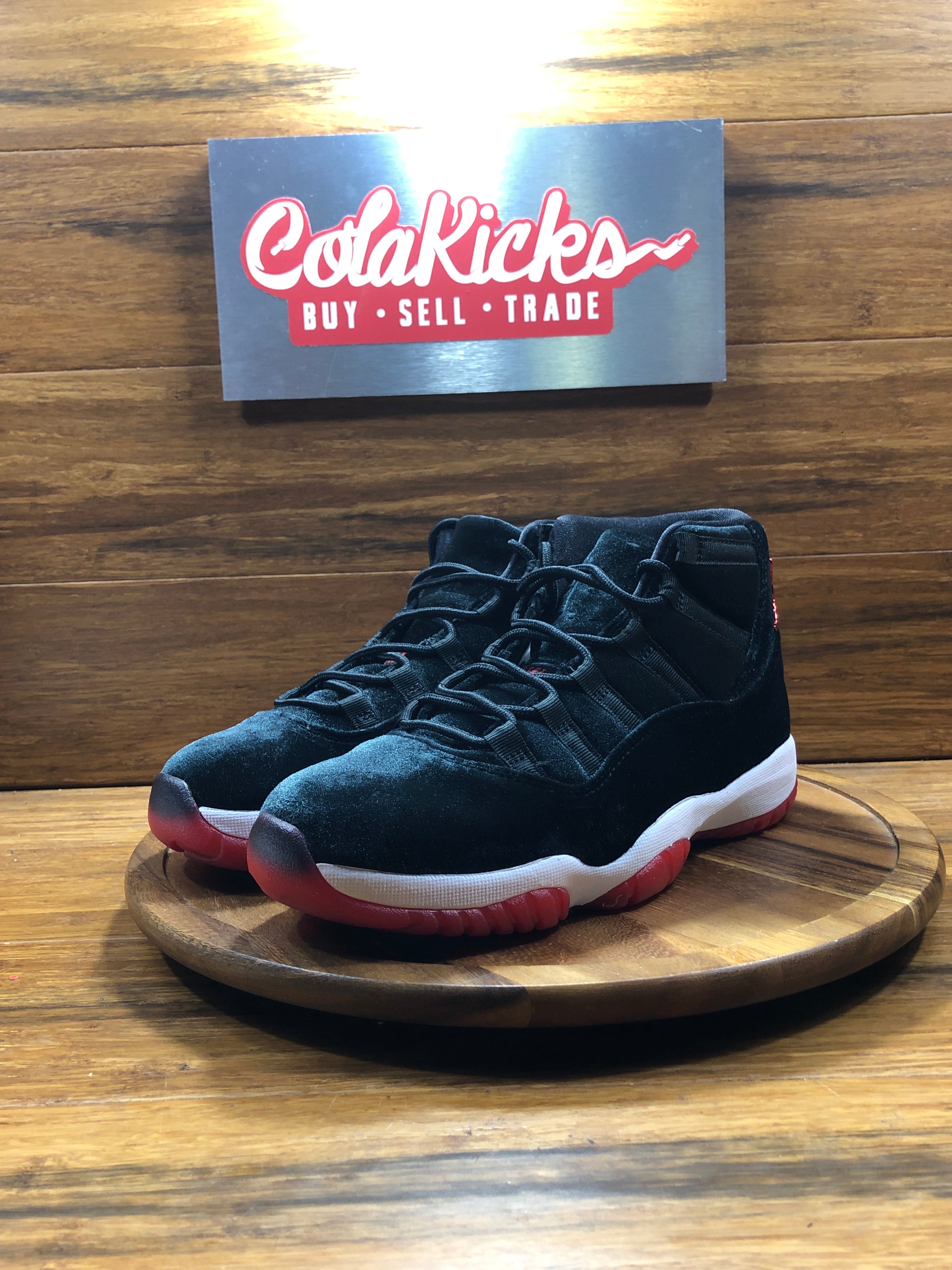 Jordan 11 Retro Bred Velvet (Women's)