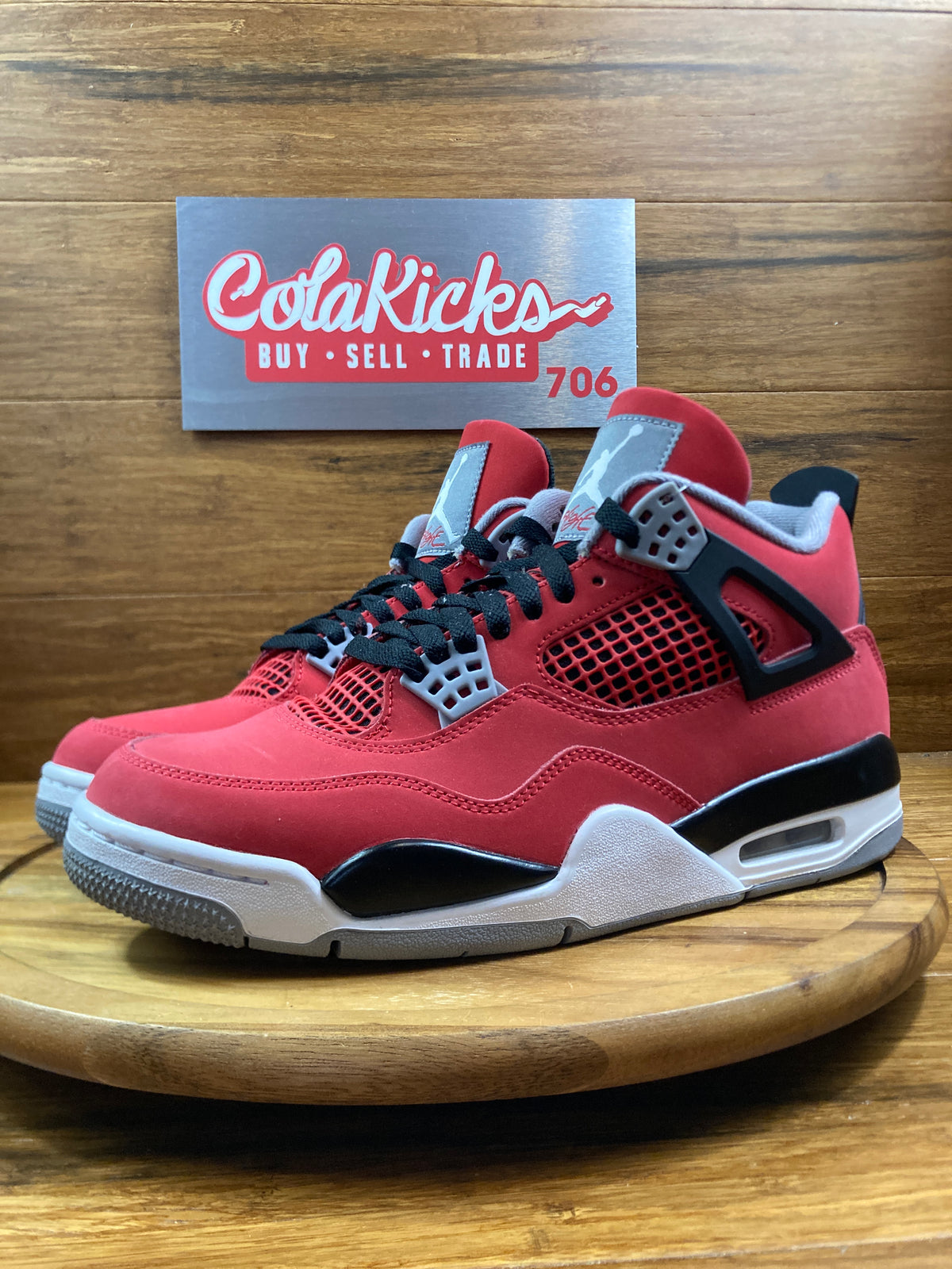 Jordan 4 Retro Toro Bravo (2026)