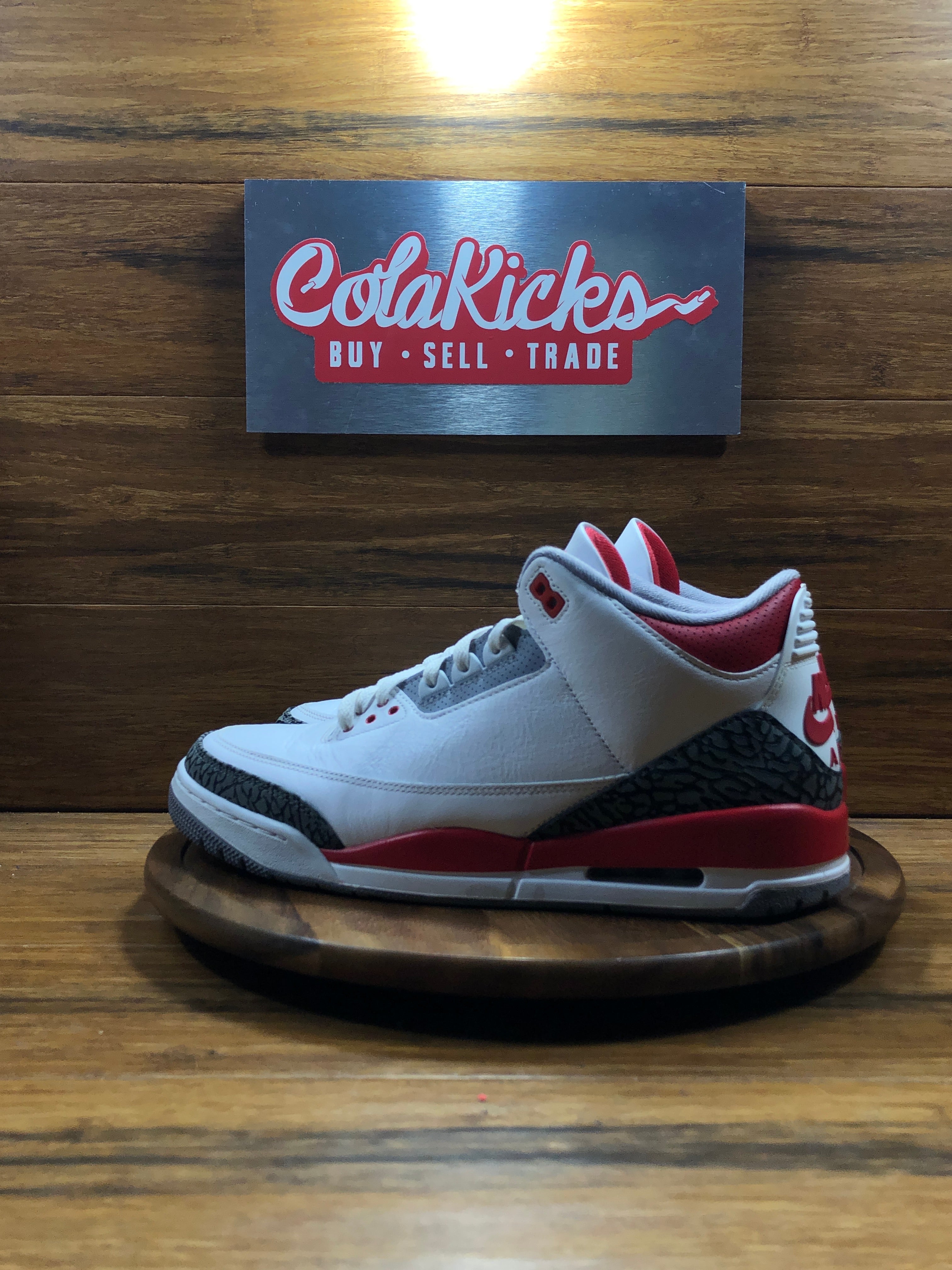 Jordan 3 Retro Fire Red (2022)