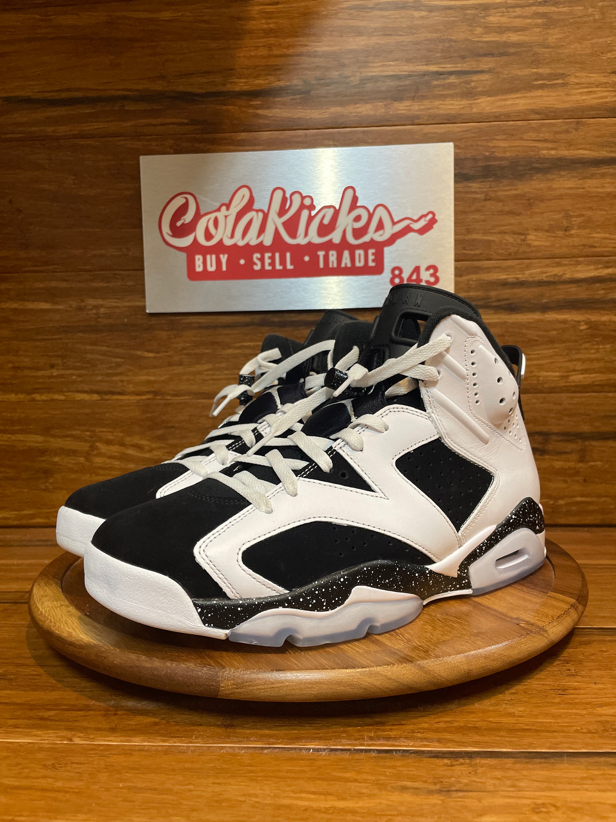 Jordan 6 Retro Oreo (2026)
