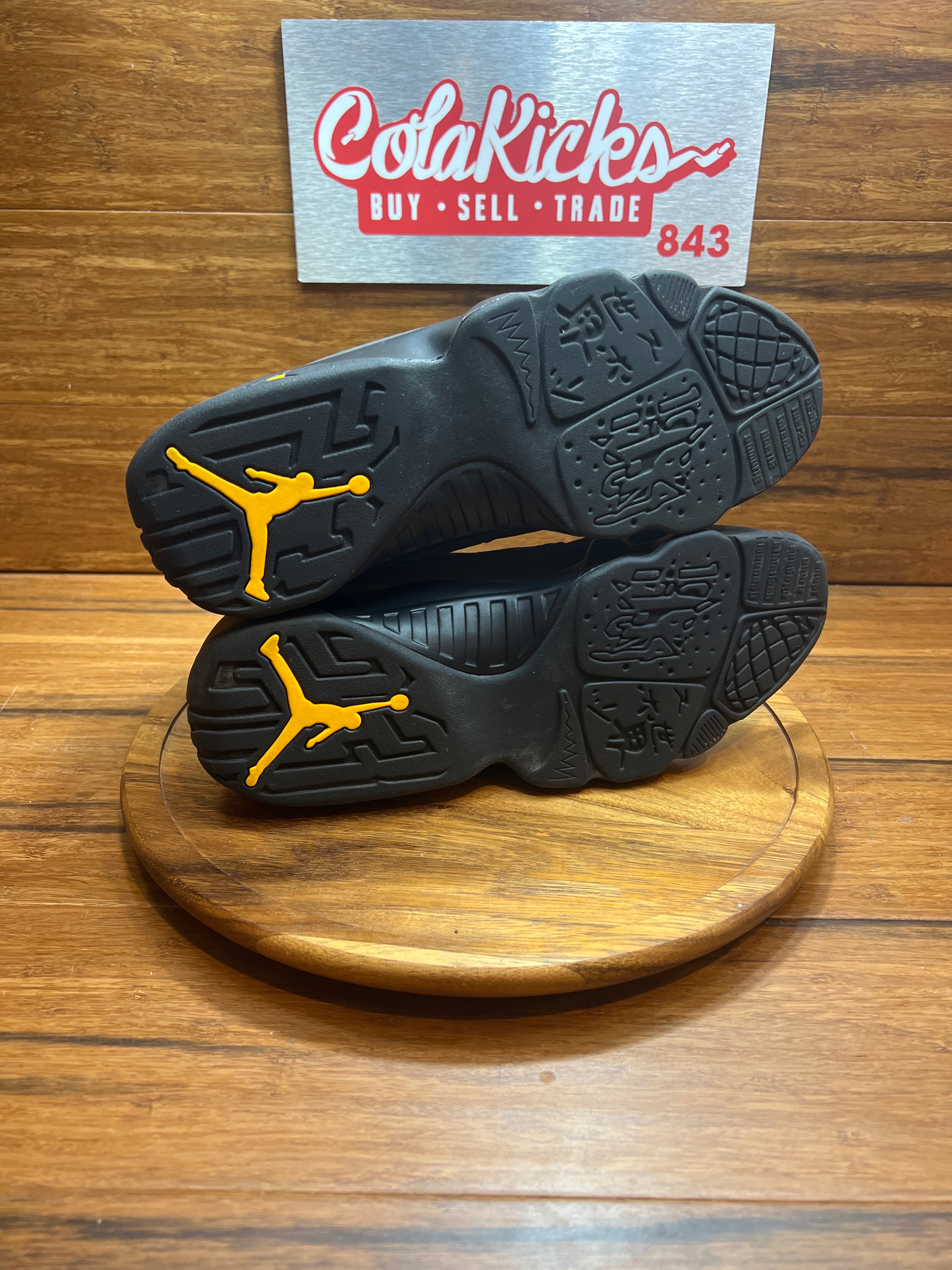 Jordan 9 Retro Dark Charcoal University Gold