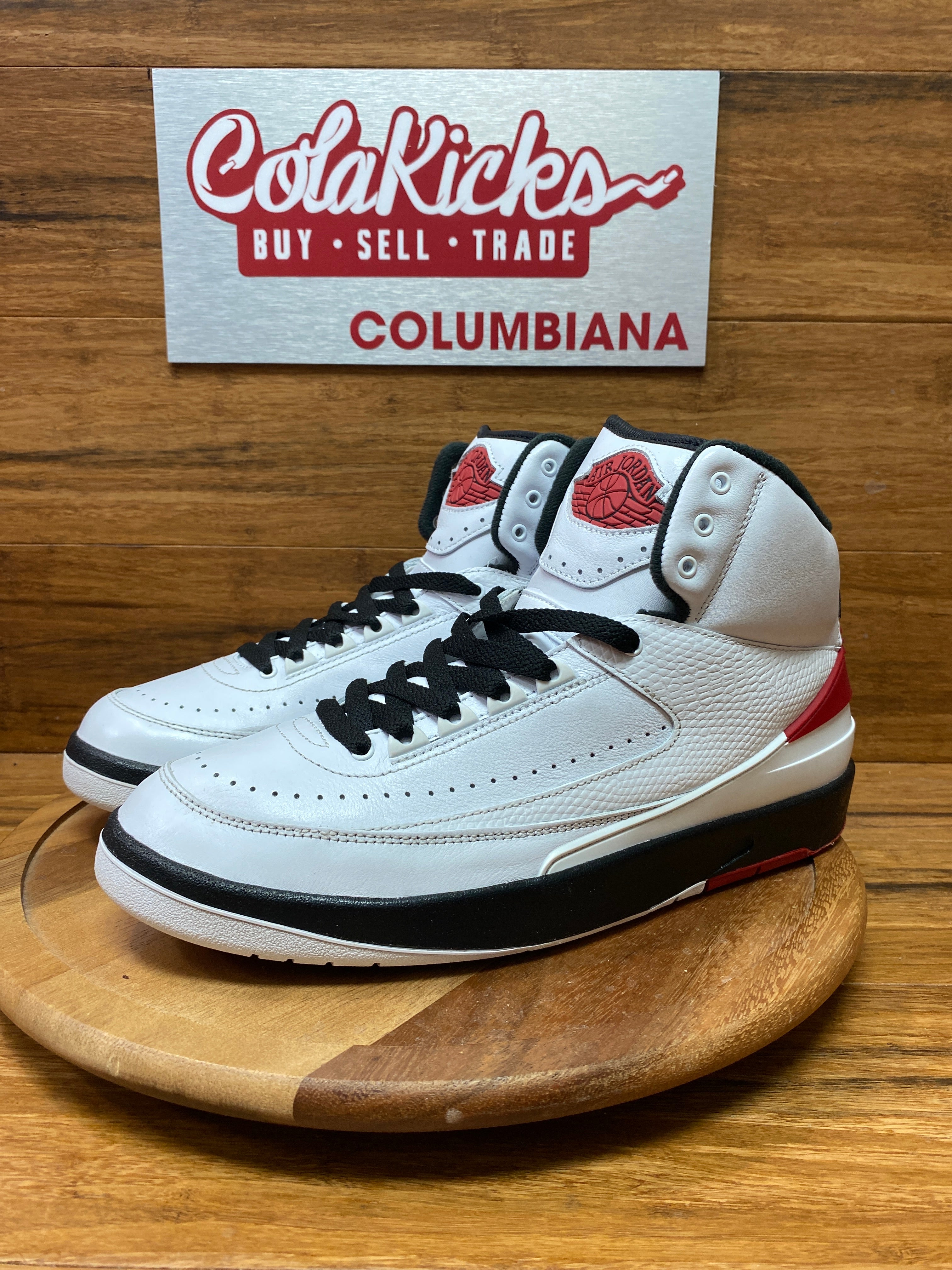 Jordan 2 Retro OG Chicago (2022)