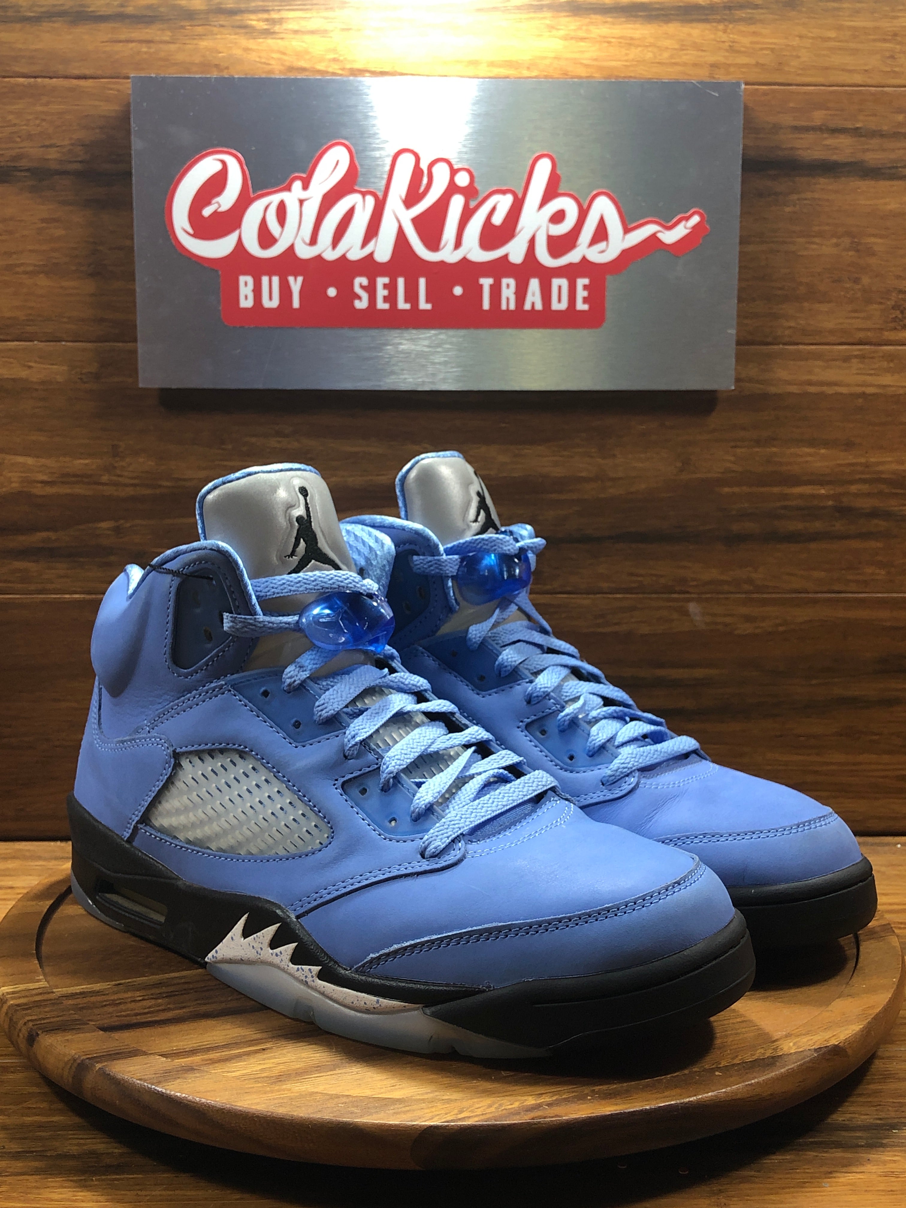 Jordan 5 Retro UNC University Blue