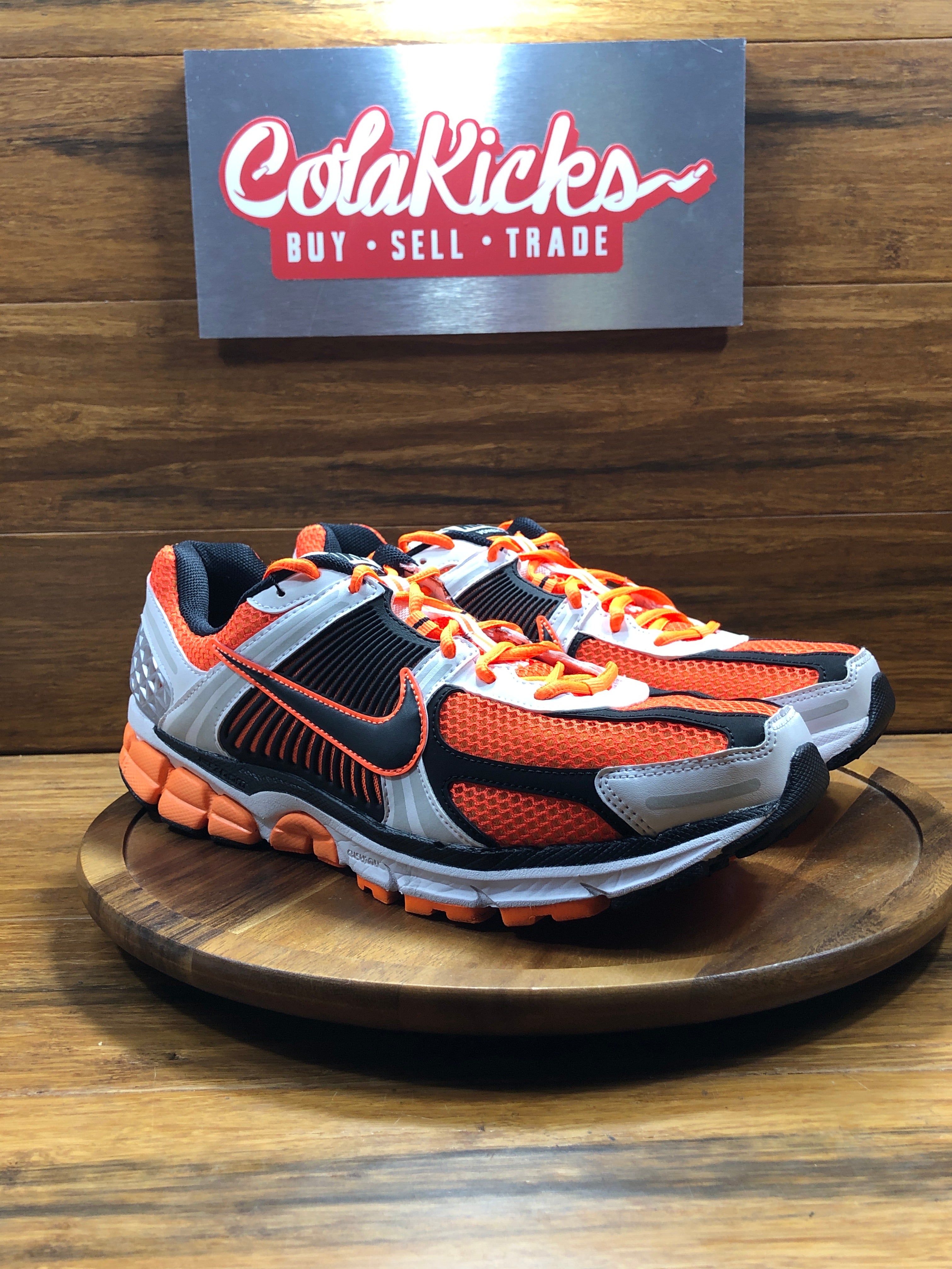 Nike Zoom Vomero 5 Total Orange