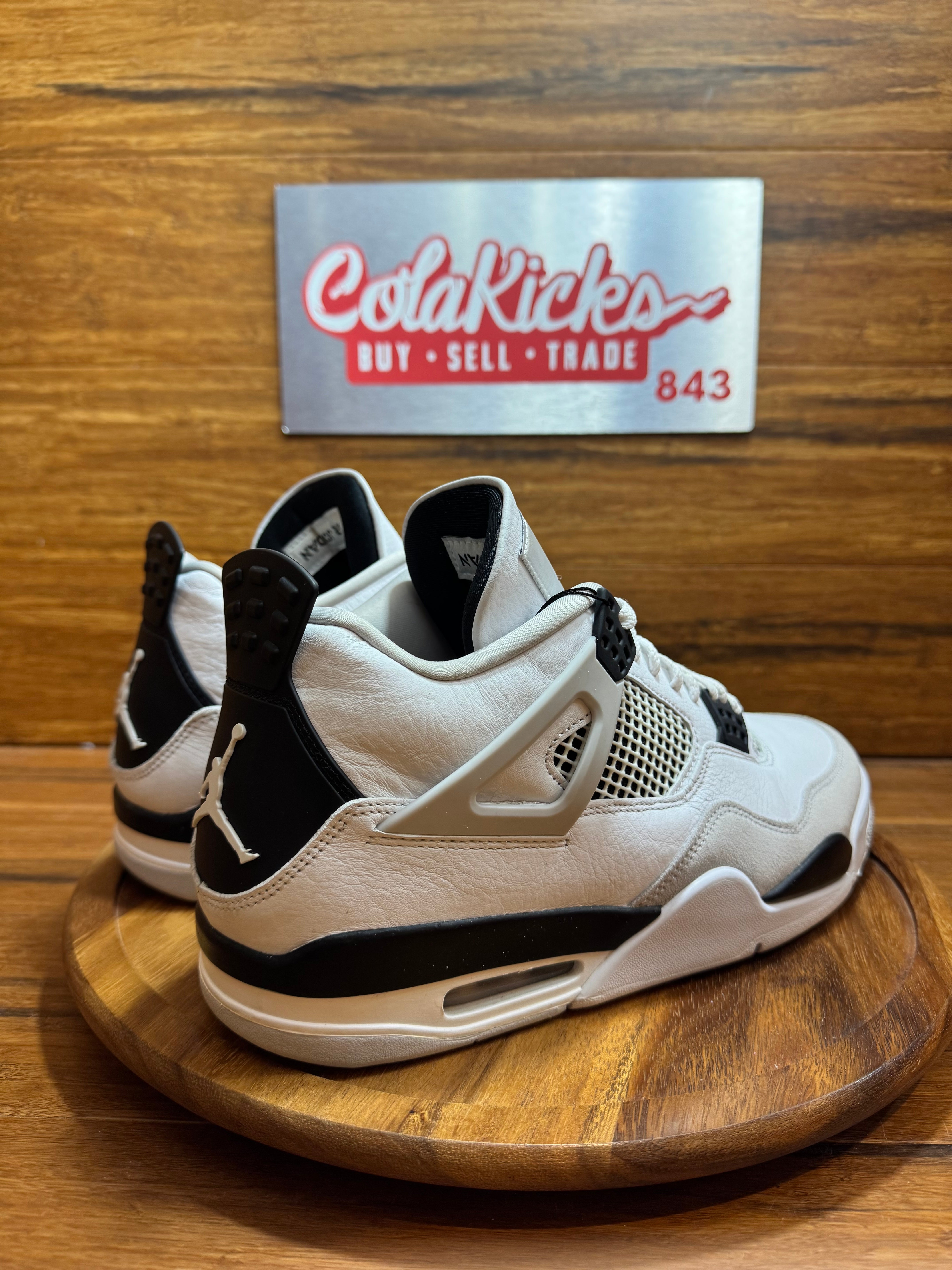 JORDAN 4 RETRO MILITARY BLACK