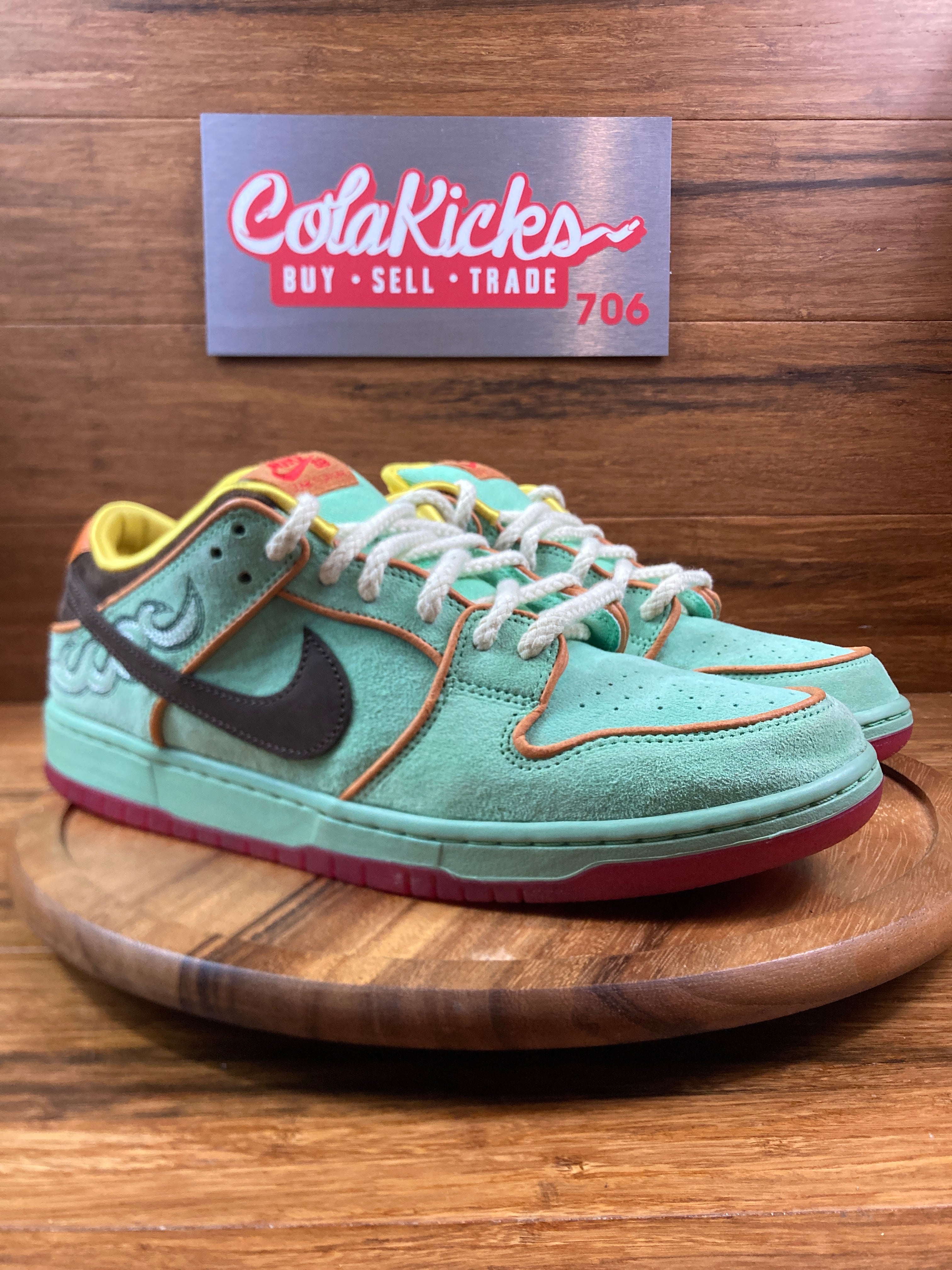 Nike SB Dunk Low Rodeo Tourmaline