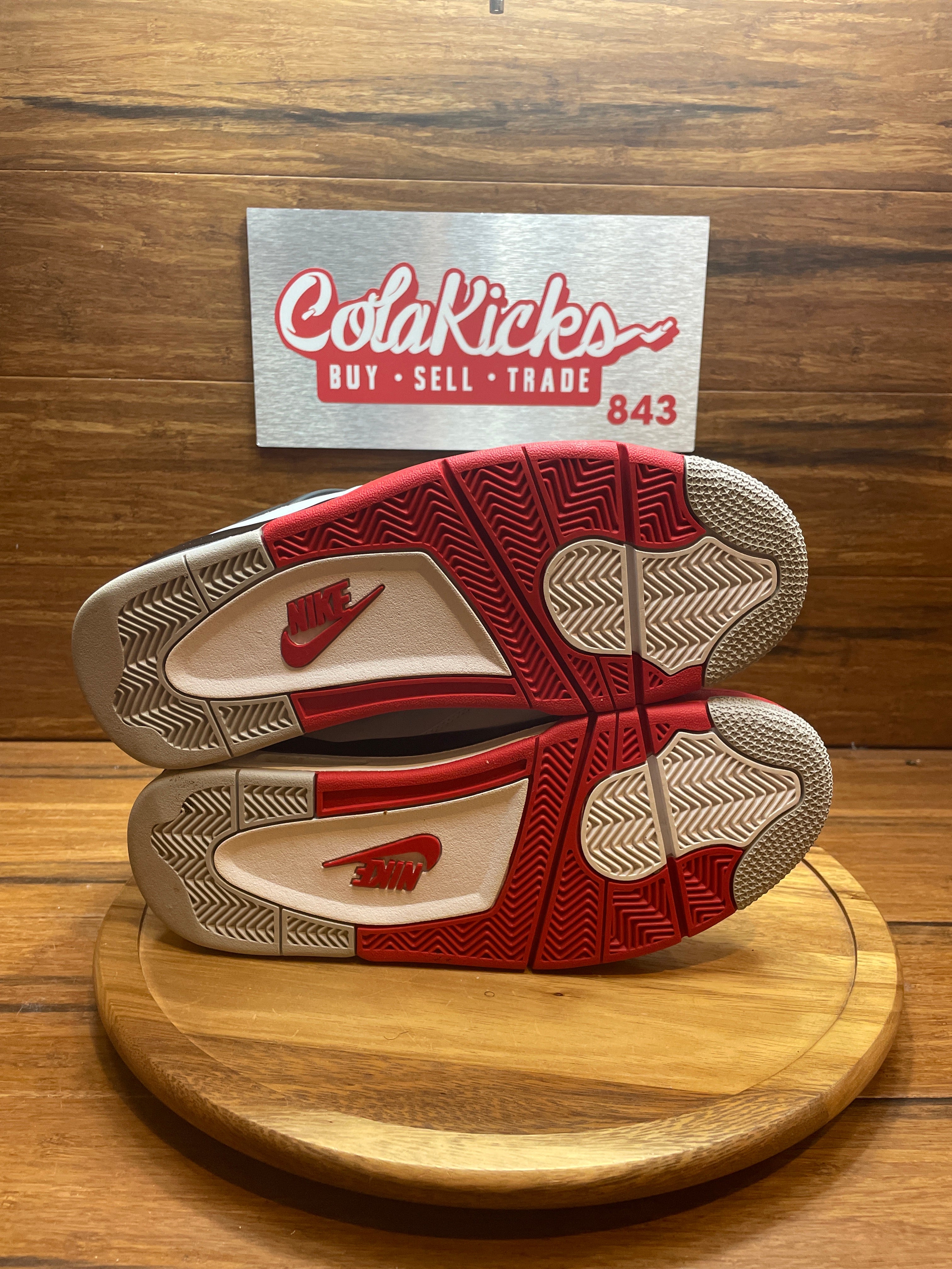 Jordan 4 Retro Fire Red (2020)