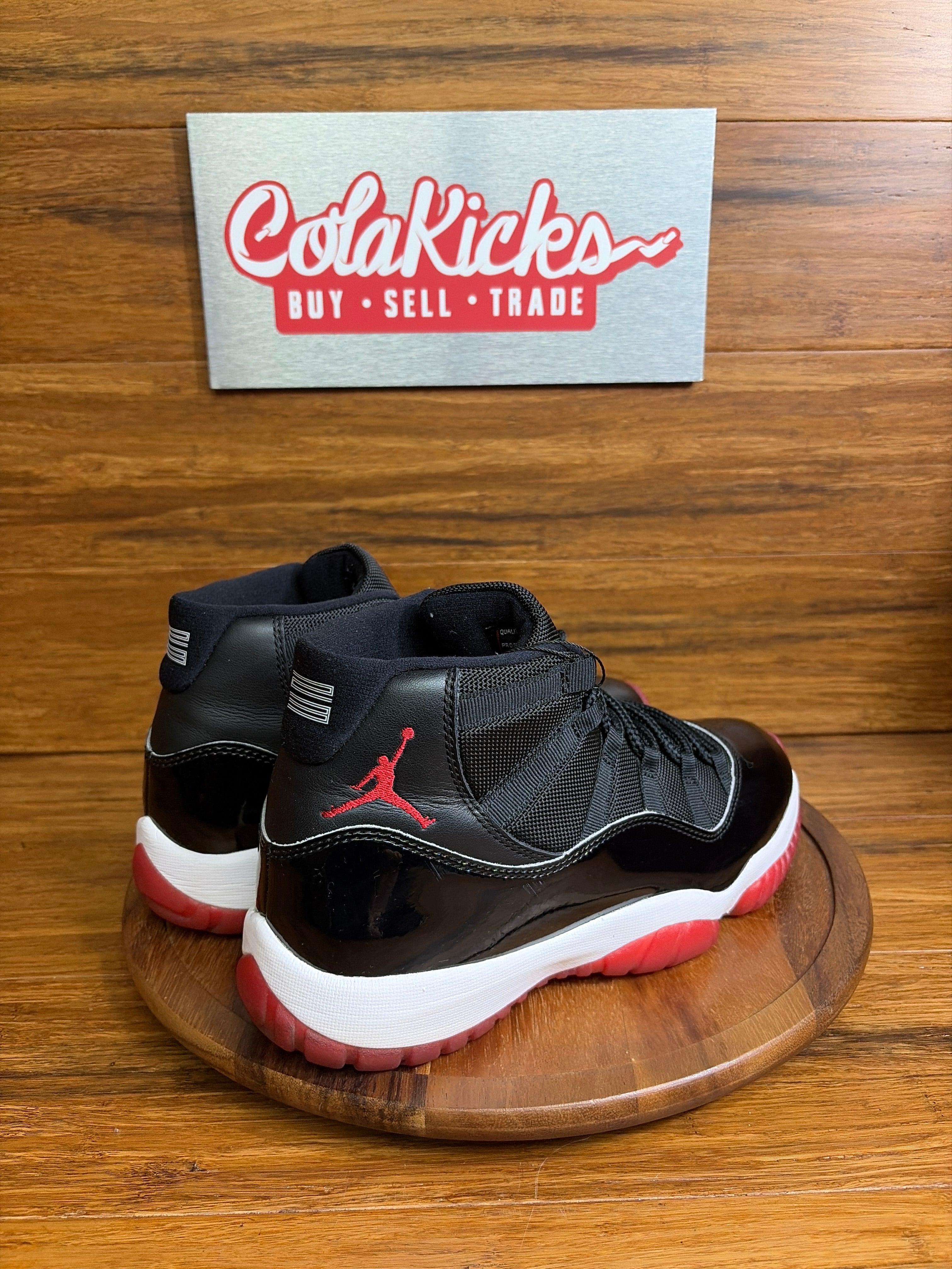 Jordan 11 Retro Playoffs Bred (2019)