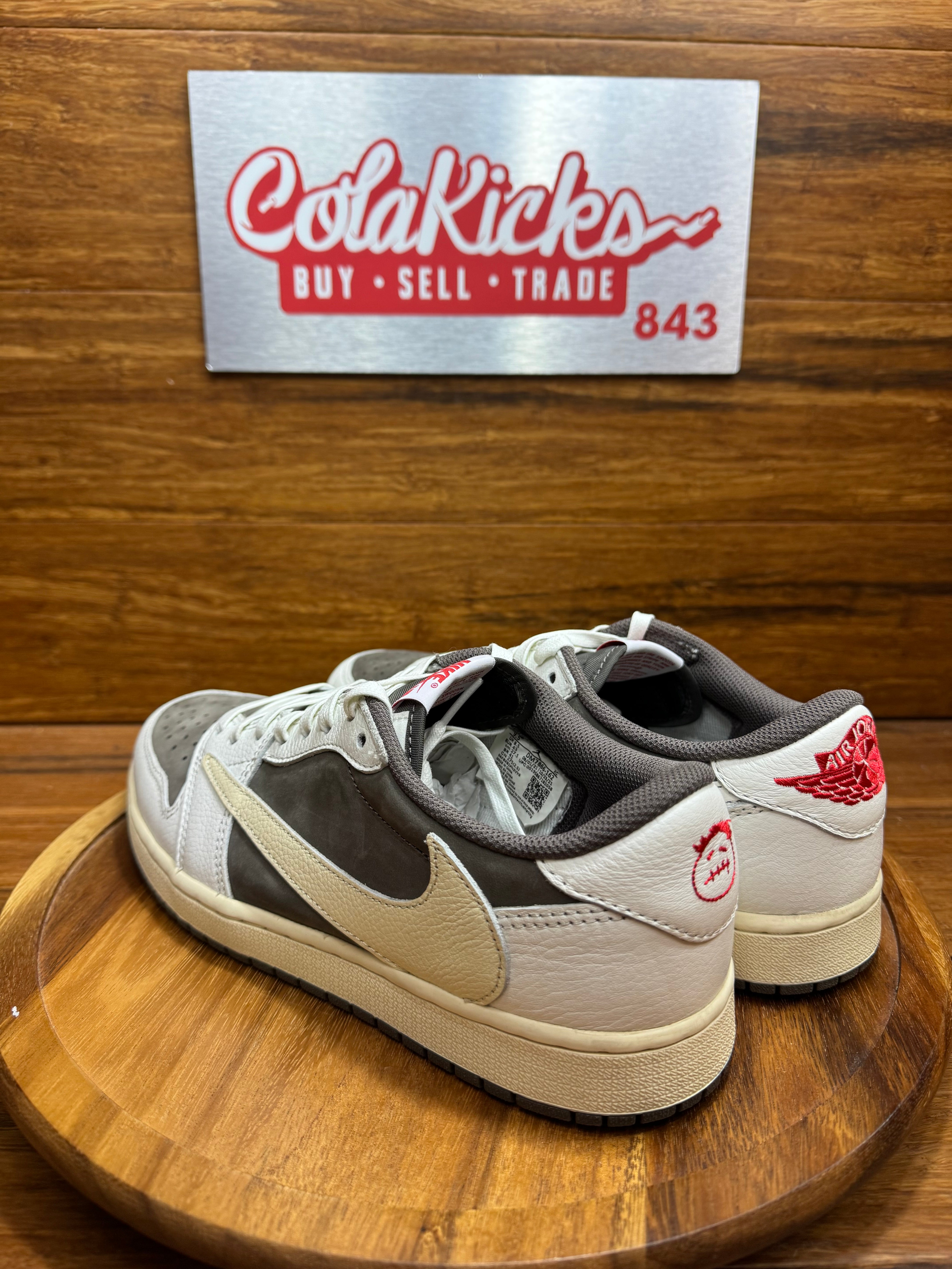 Jordan 1 Retro Low OG SP Travis Scott Reverse Mocha