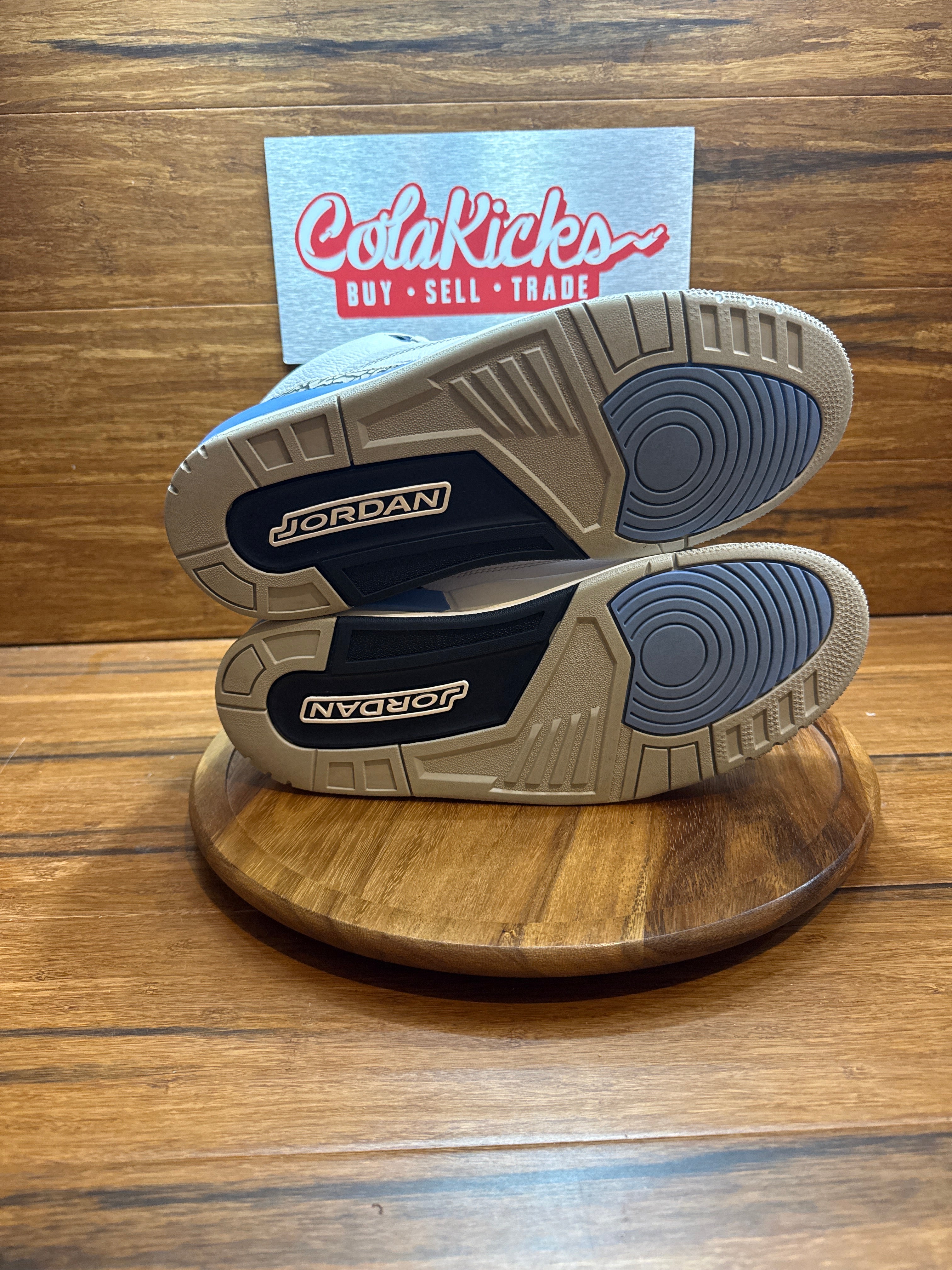 Jordan 3 Retro UNC (2020)